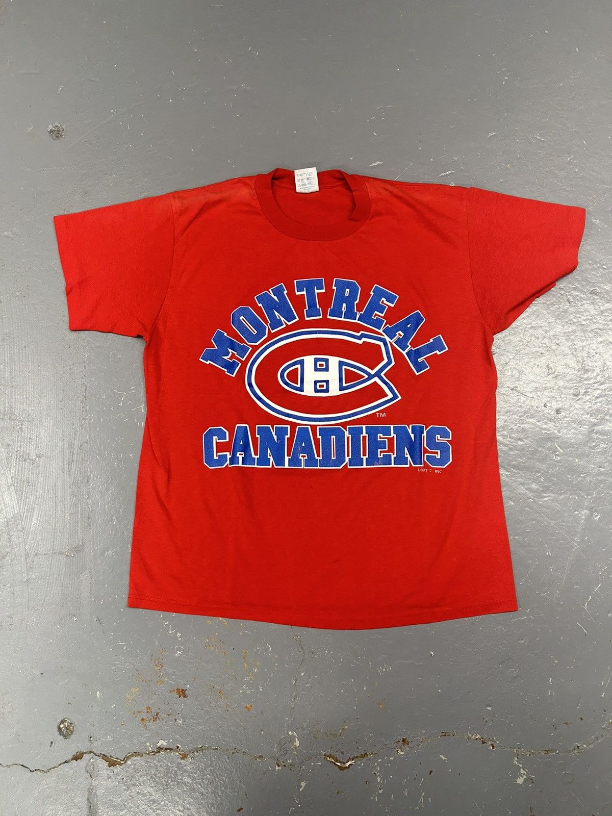 NHL × Vintage Crazy Vintage 90s NHL Montreal Canadians Graphic Tee Shirt Size US L / EU 52-54 / 3 - 1 Thumbnail