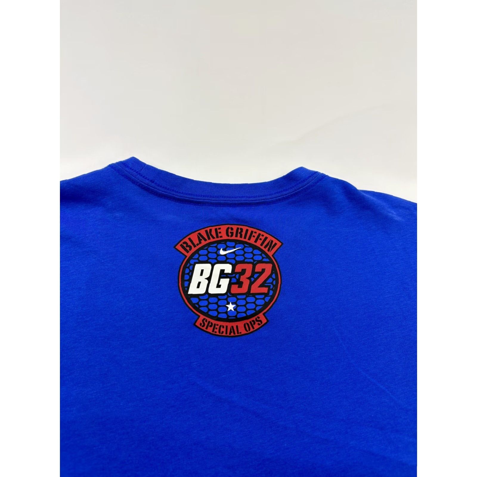 Nike **Nike Blake Griffin Men's Medium Blue T-Shirt** User: **Nike Blake Griffin Men's Medium Blue Short Sleeve T-Shirt** Size US M / EU 48-50 / 2 - 7 Thumbnail