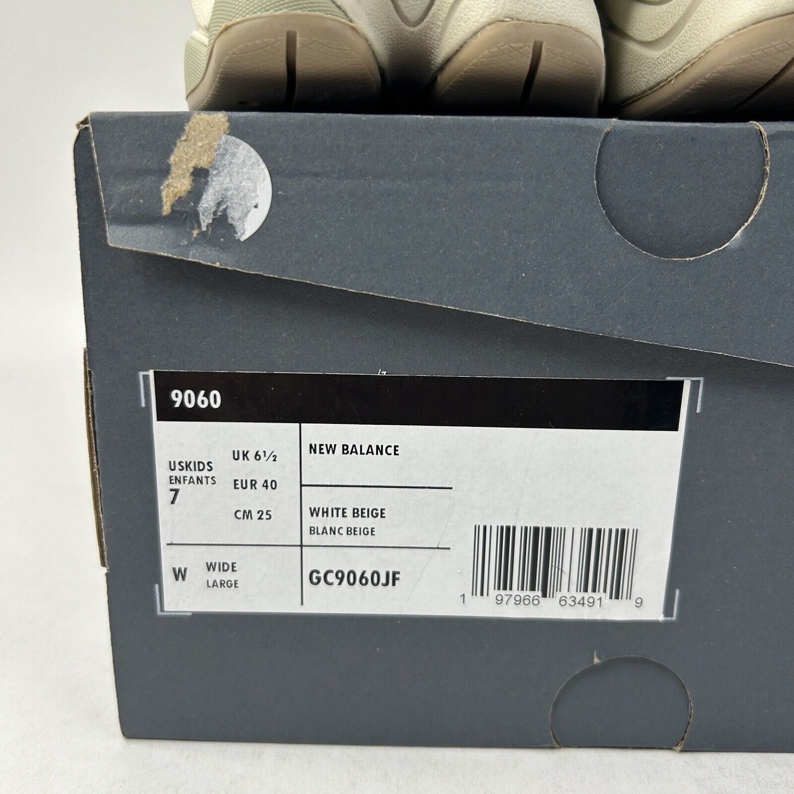 New Balance New Balance 9060 Big Kids “Festival Pack Blue” 2024 Size US 8.5 / IT 38.5 - 5 Thumbnail