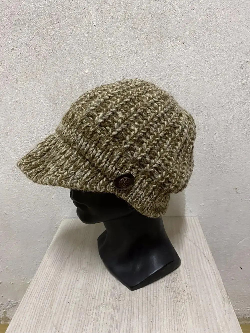 Vintage Japanese Brand Rare Design crochet Visor Beanie Hat Size ONE SIZE - 2 Thumbnail