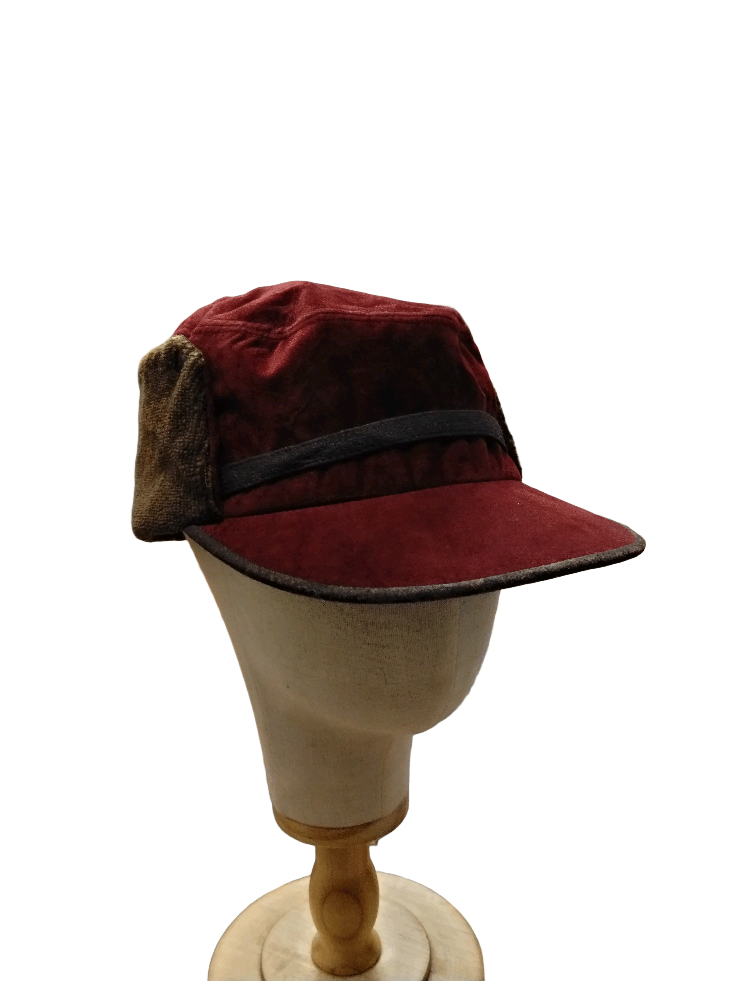 Japanese Brand Elegant burgundy velvet trapper hat with foldable earflaps Size ONE SIZE - 5 Thumbnail