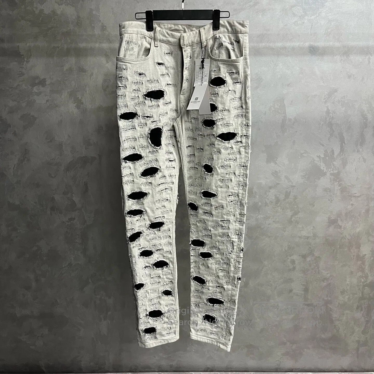 Givenchy Givenchy Punched, distressed jeans with contrasting colors Size US 33 - 1 Thumbnail