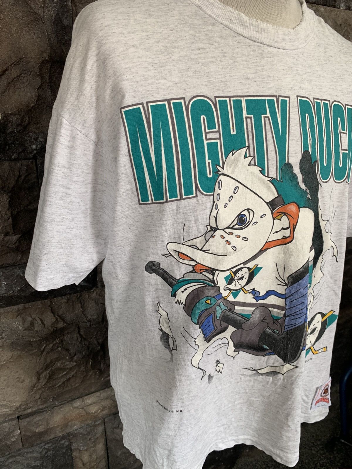NHL Vintage 90s Mighty Ducks NHL Nutmeg Ice Hockey T shirt Size US L / EU 52-54 / 3 - 6 Thumbnail