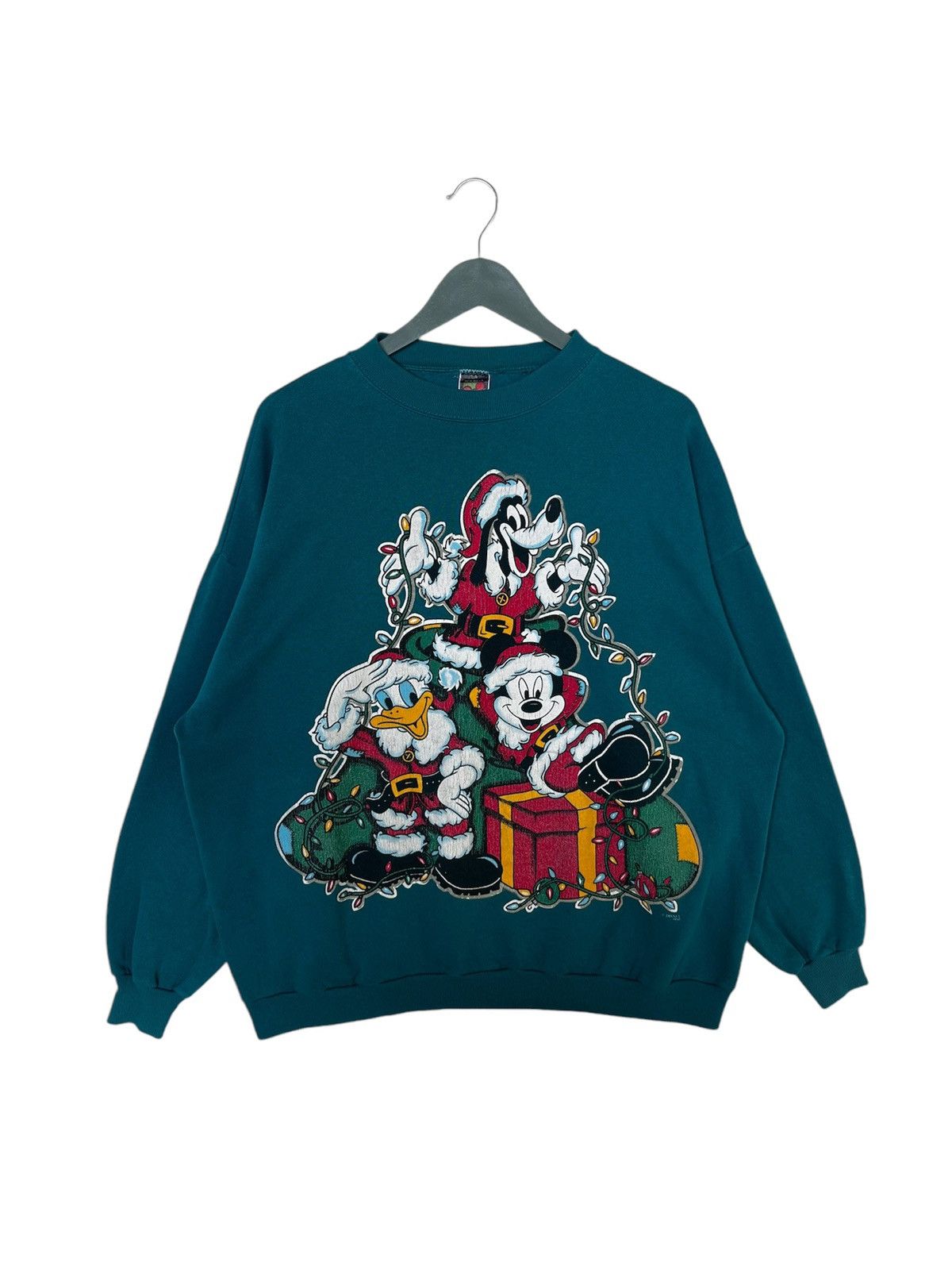 Disney Vintage Disney Character Christmas Sweatshirt Size US XL / EU 56 / 4 - 1 Thumbnail