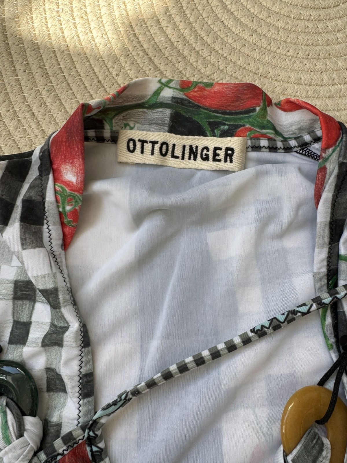 Ottolinger Ottolinger tomato cutout top size S / 36 /Dua Lipa Size S / US 4 / IT 40 - 2 Thumbnail