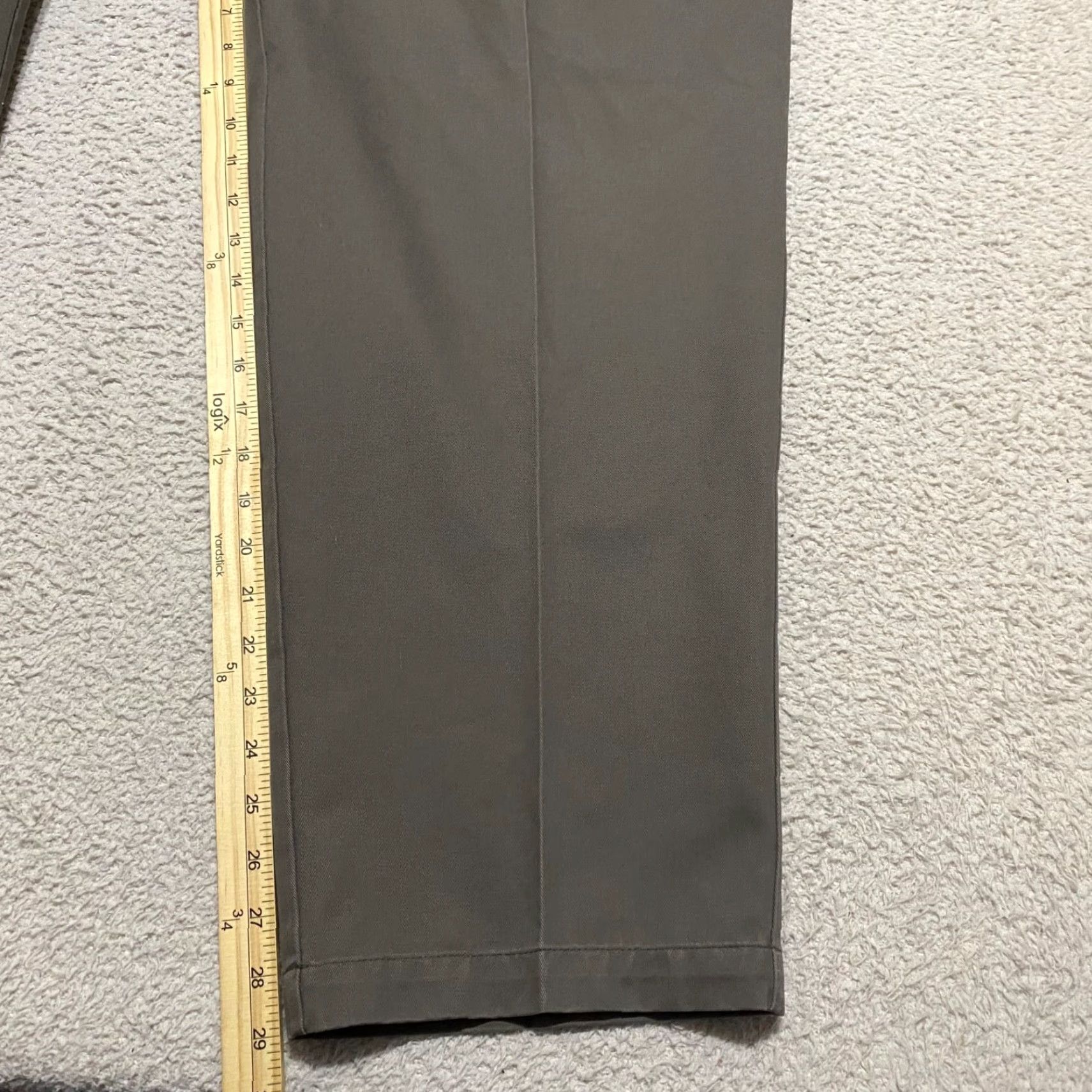 Vintage Oak Hill Men's Dress Pants 46x30 Gray Cotton Straight Leg Big & Tall Dress Pants Mens 46 Gray Oak Hill 29 Inseam Front Pleated Business Workwear Silk? Size US 30 / EU 46 - 3 Thumbnail