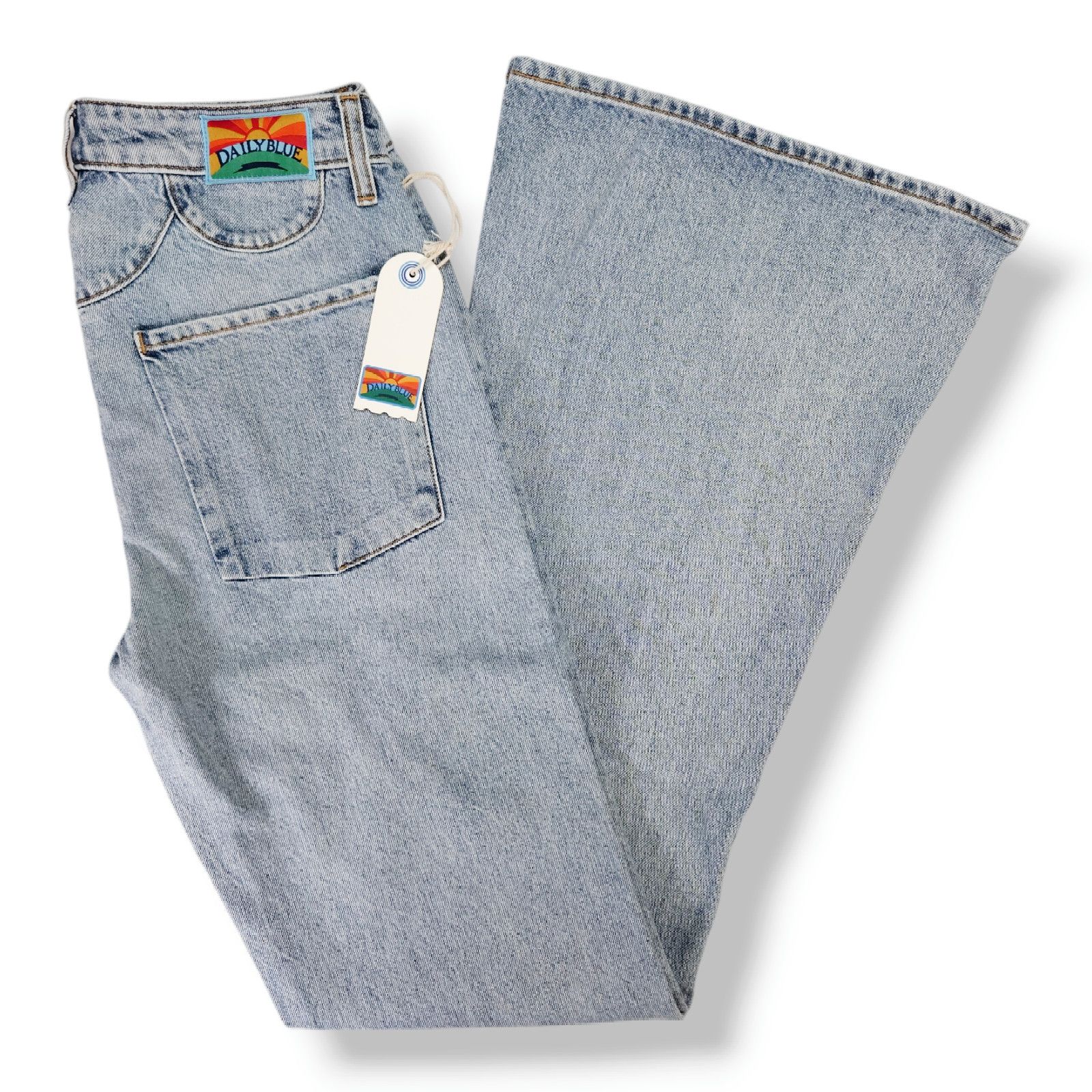 AG Adriano Goldschmied NWT Daily Blue Skye Bellbottom Flare Long Jeans Sz. 28x35 Size 28" / US 6 / IT 42 - 2 Thumbnail