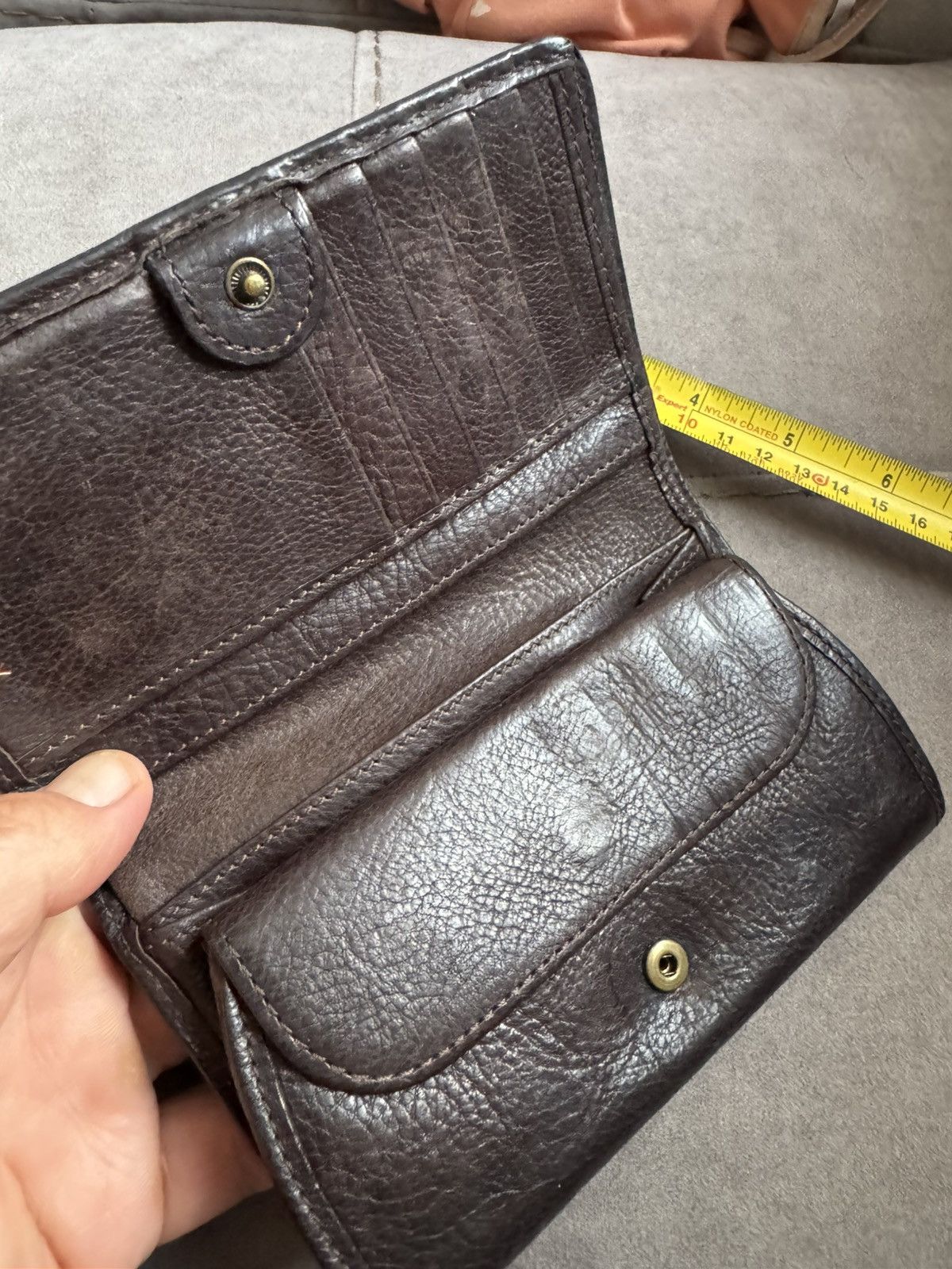 Mulberry MULBERRY ladies wallet purse sizes in photos by tape measure Size ONE SIZE - 15 Thumbnail