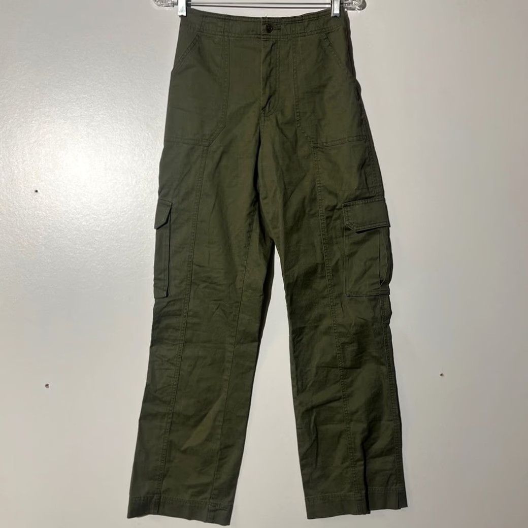 Abercrombie & Fitch Abercrombie & Fitch Curve Love Olive Green Cargo Pants Women 25 Straight 0/25 Size 42" / US 20 - 2 Thumbnail