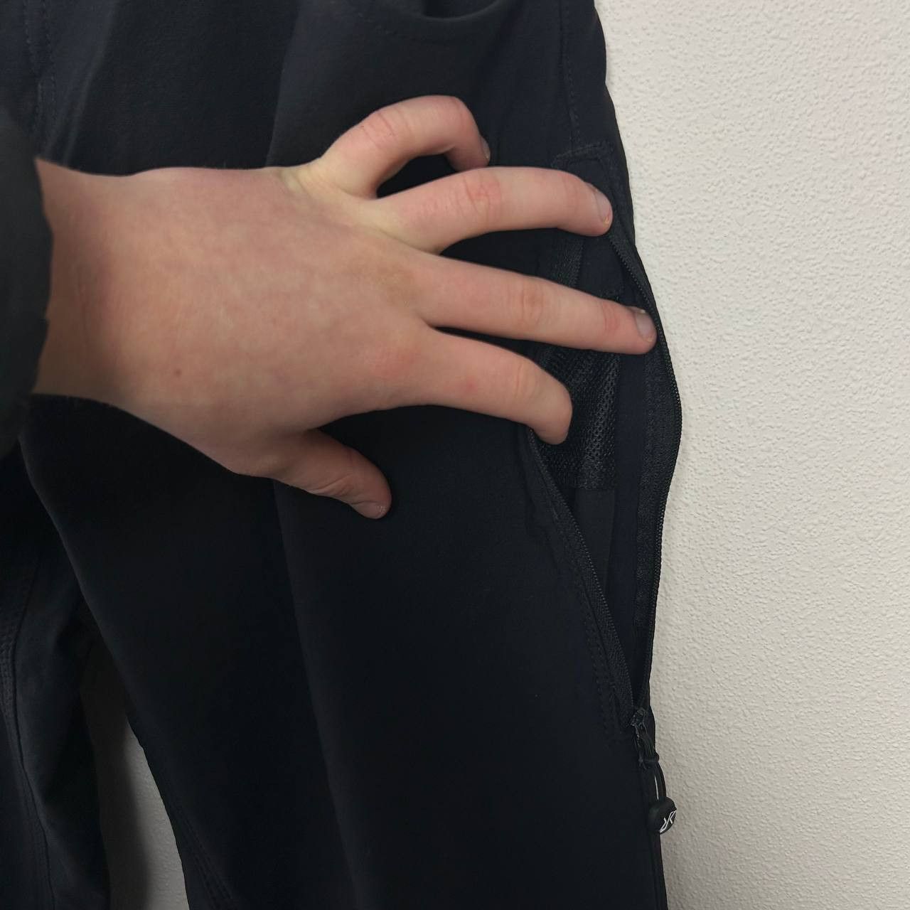 Other Mens Revolution Rase Nylon Sportswear Black pants Size US 30 / EU 46 - 8 Thumbnail