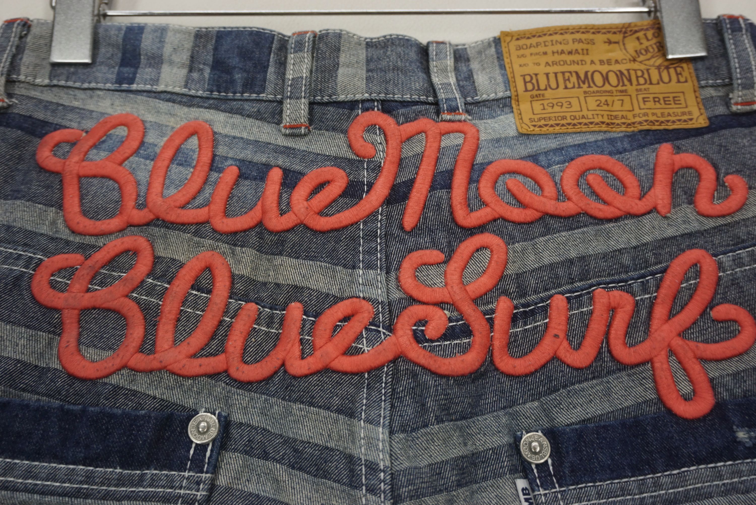 Japanese Brand Blue Moon Blue Jeans fit W31xL28 Embroidered Jacquard Denim Size 26" / US 2 / IT 38 - 9 Thumbnail