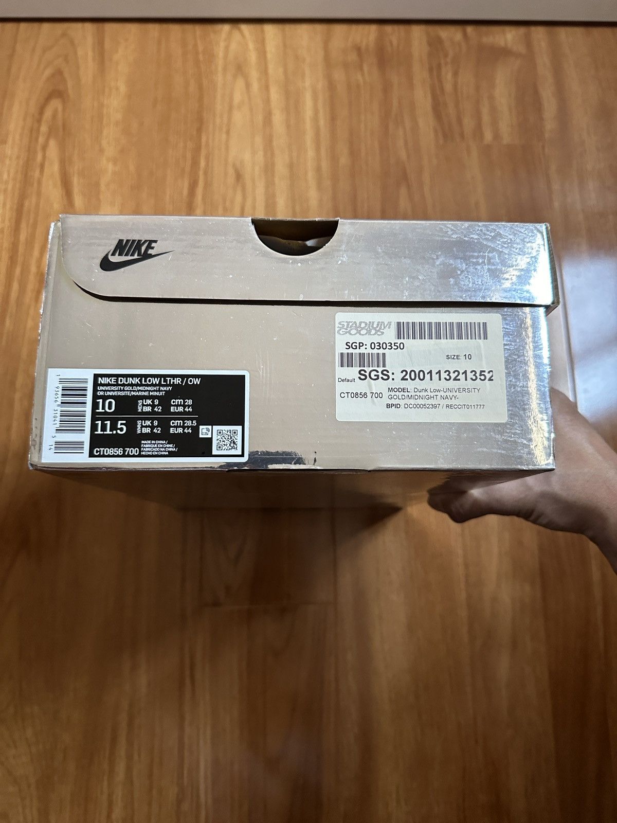 Nike × Off-White Off-White x Dunk Low ‘University Gold’ Size US 10 / EU 43 - 7 Thumbnail