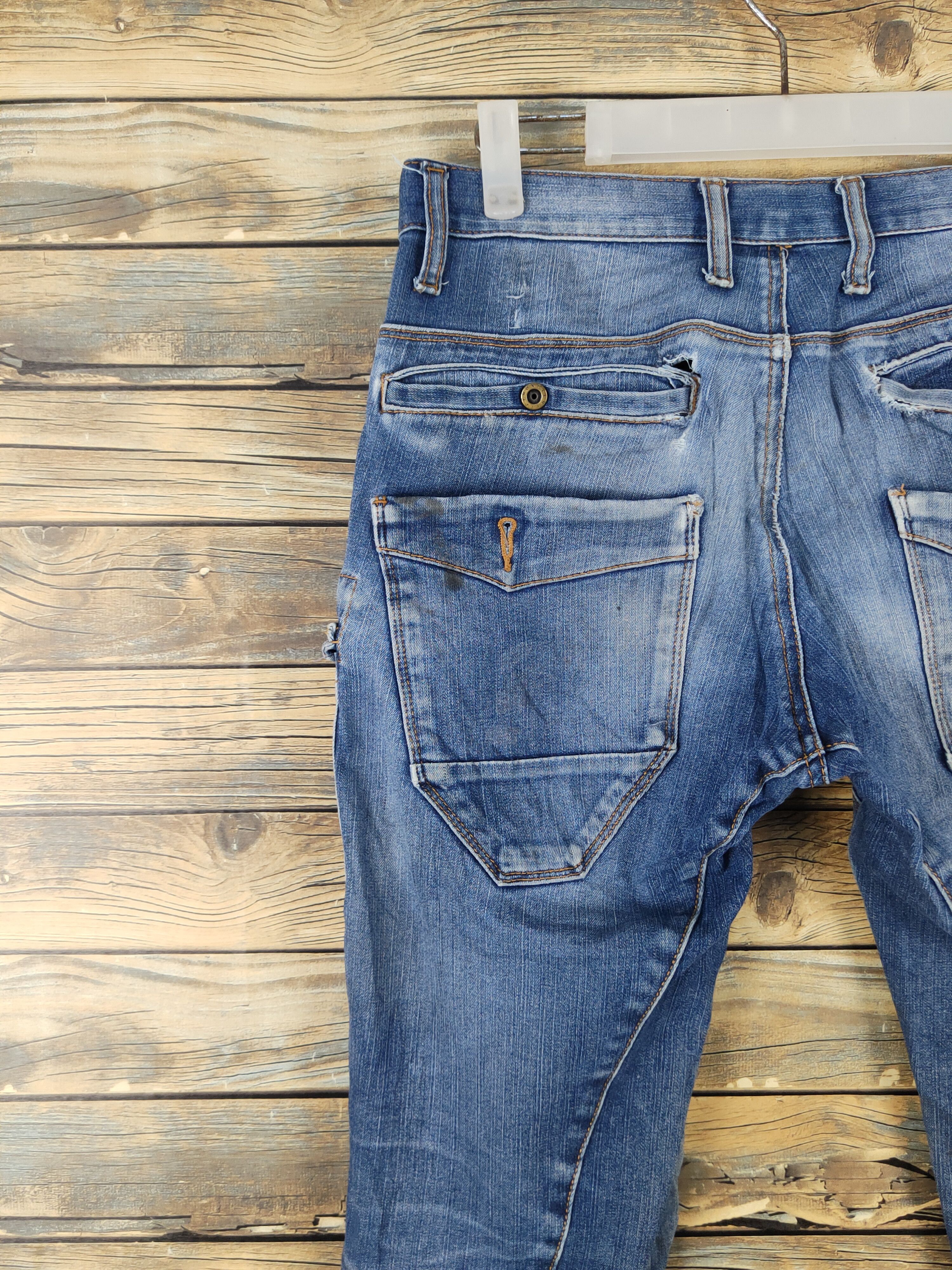 Japanese Brand I'z Frontier Dark Blue Distressed Ripped cargo Jeans #W1968 Size US 31 - 9 Thumbnail