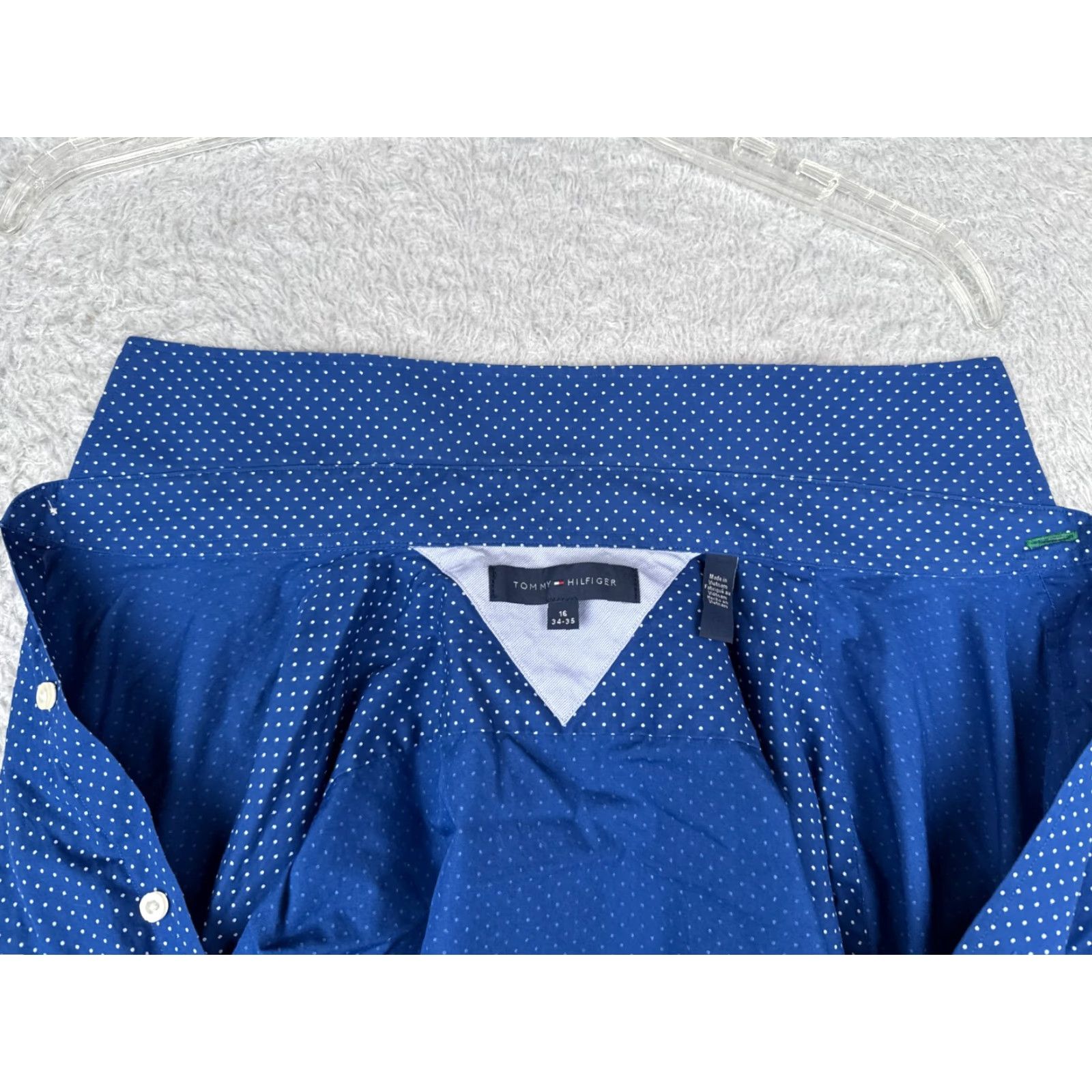 Tommy Hilfiger Tommy Hilfiger Shirt Men 16 Blue Polkadot Button Up Long Sleeve Pocket 34-35 Size US L / EU 52-54 / 3 - 2 Thumbnail