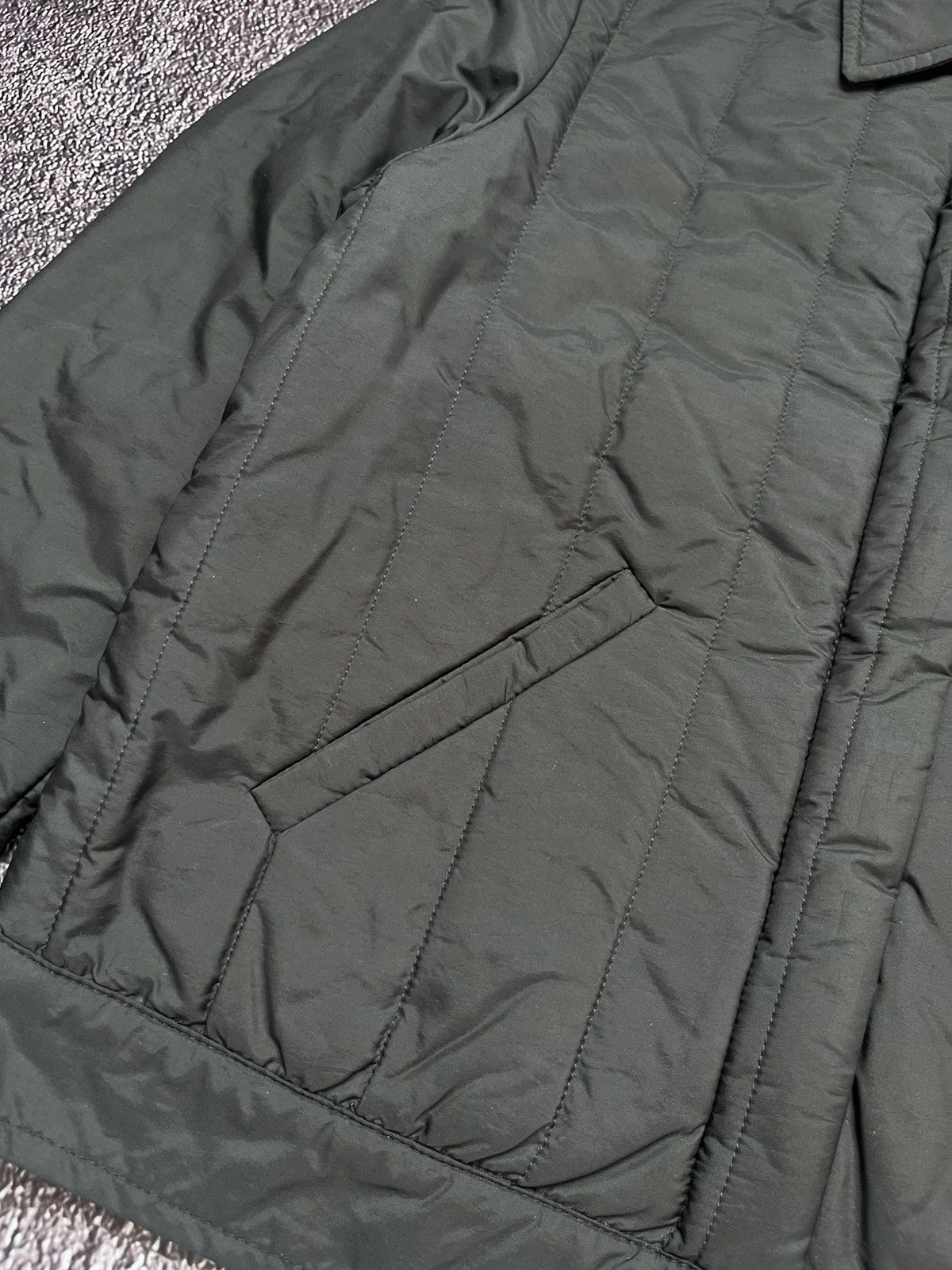 Versace Vintage Versace Classic V2 Nylon Jacket Woman Black Size XS / US 0-2 / IT 36-38 - 4 Thumbnail