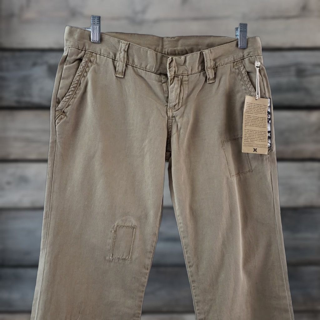 Hurley Hurley Women's Pants Size 1 Chino Low Rise 31 Inseam Cotton Tan Brown Patch Work Vintage: No Size 25" / US 0 / IT 36 - 1 Thumbnail