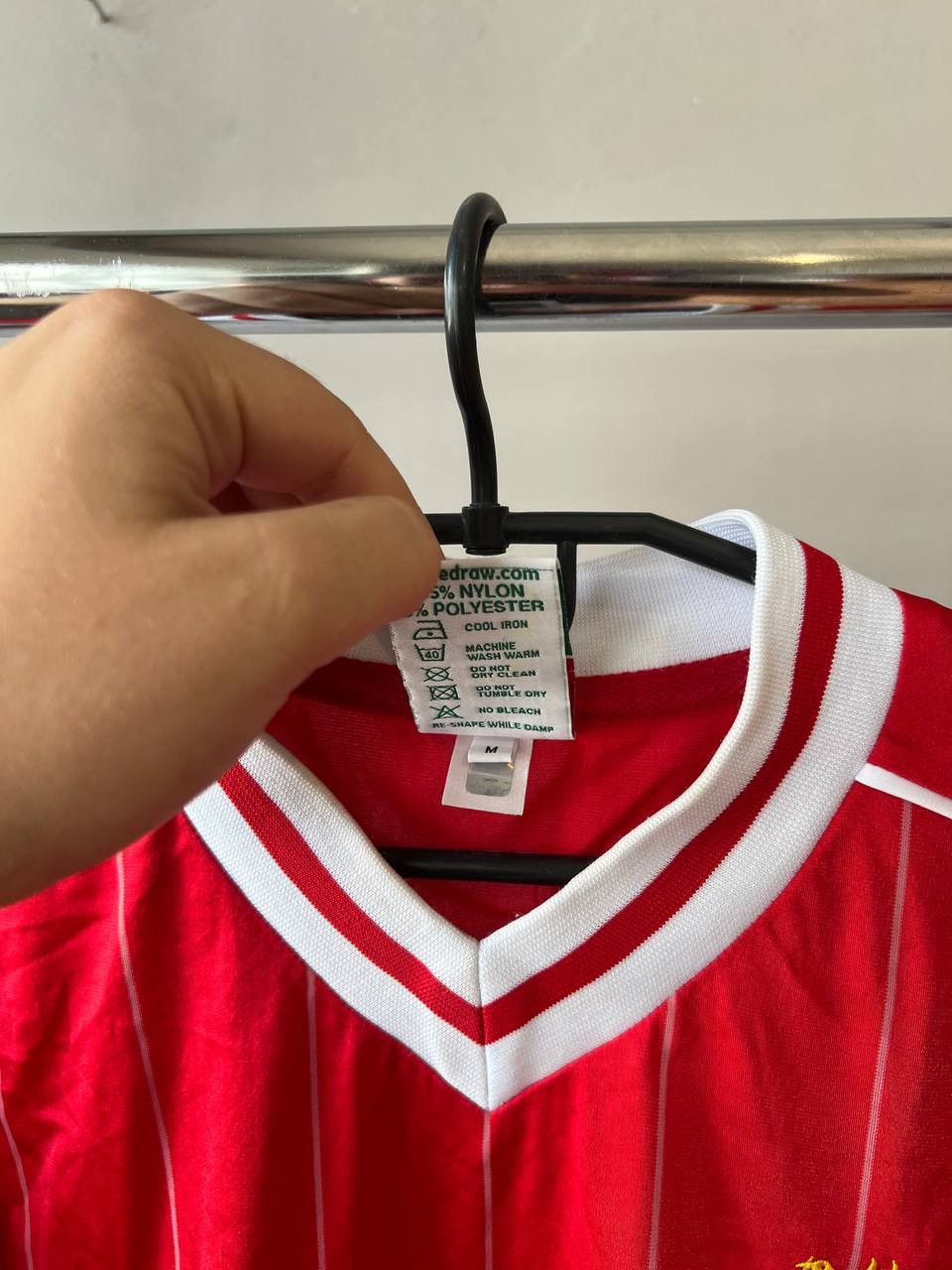 Sports Specialties 1982/83 LIVERPOOL REMAKE SCORE DRAW SOCCER FOOTBALL JERSEY Size US M / EU 48-50 / 2 - 7 Thumbnail