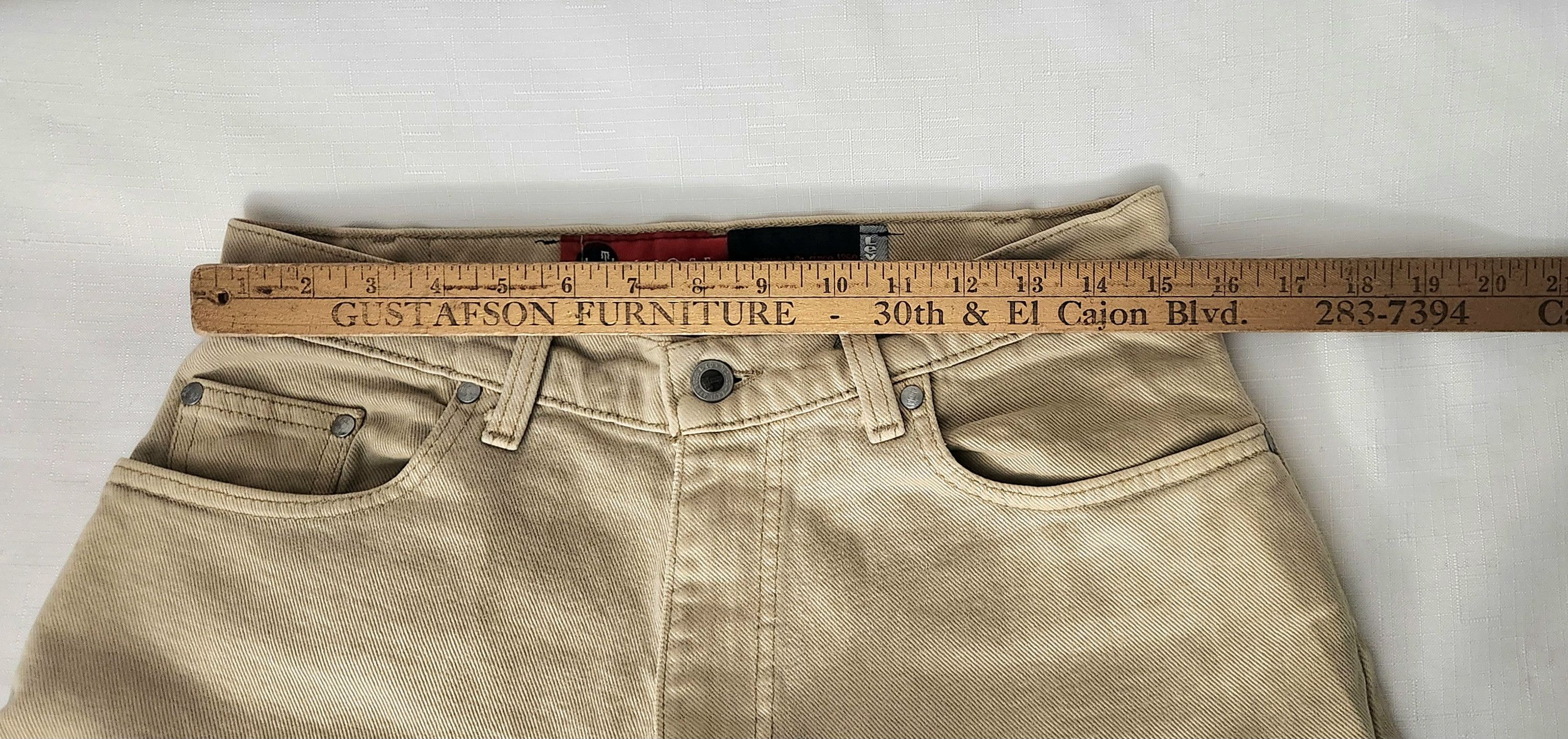 Levi's × Vintage Vtg 90s Levi’s Silver Tab Loose Fit Jeans Shorts Beige 31 Size US 31 - 8 Thumbnail