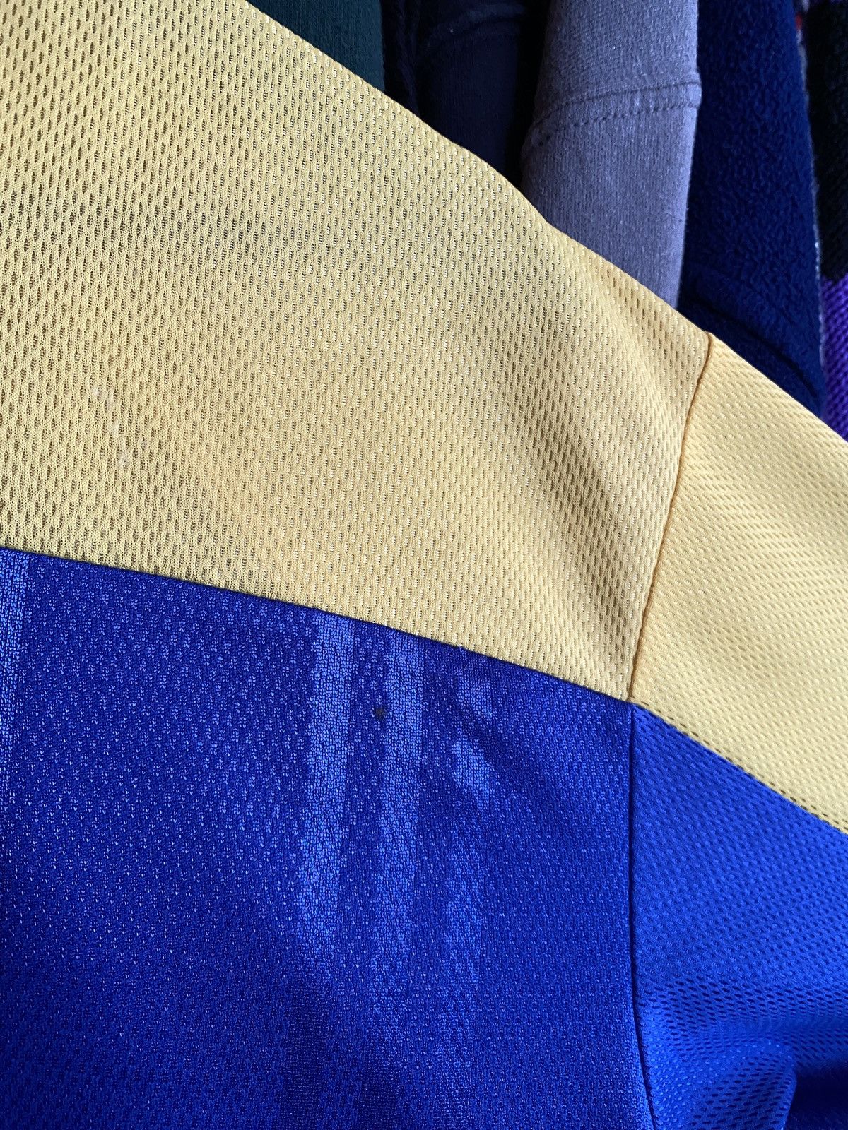 Adidas VINTAGE ADIDAS CENTRE LOGO JERSEY 90s Size US M / EU 48-50 / 2 - 3 Thumbnail