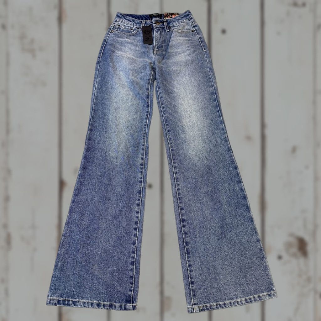 Ed Hardy Ed Hardy Jeans 24 Light Wash Wide-Leg Graphic Backside NEW NWT Womens Denim 100% Cotton Size 42" / US 20 - 1 Thumbnail