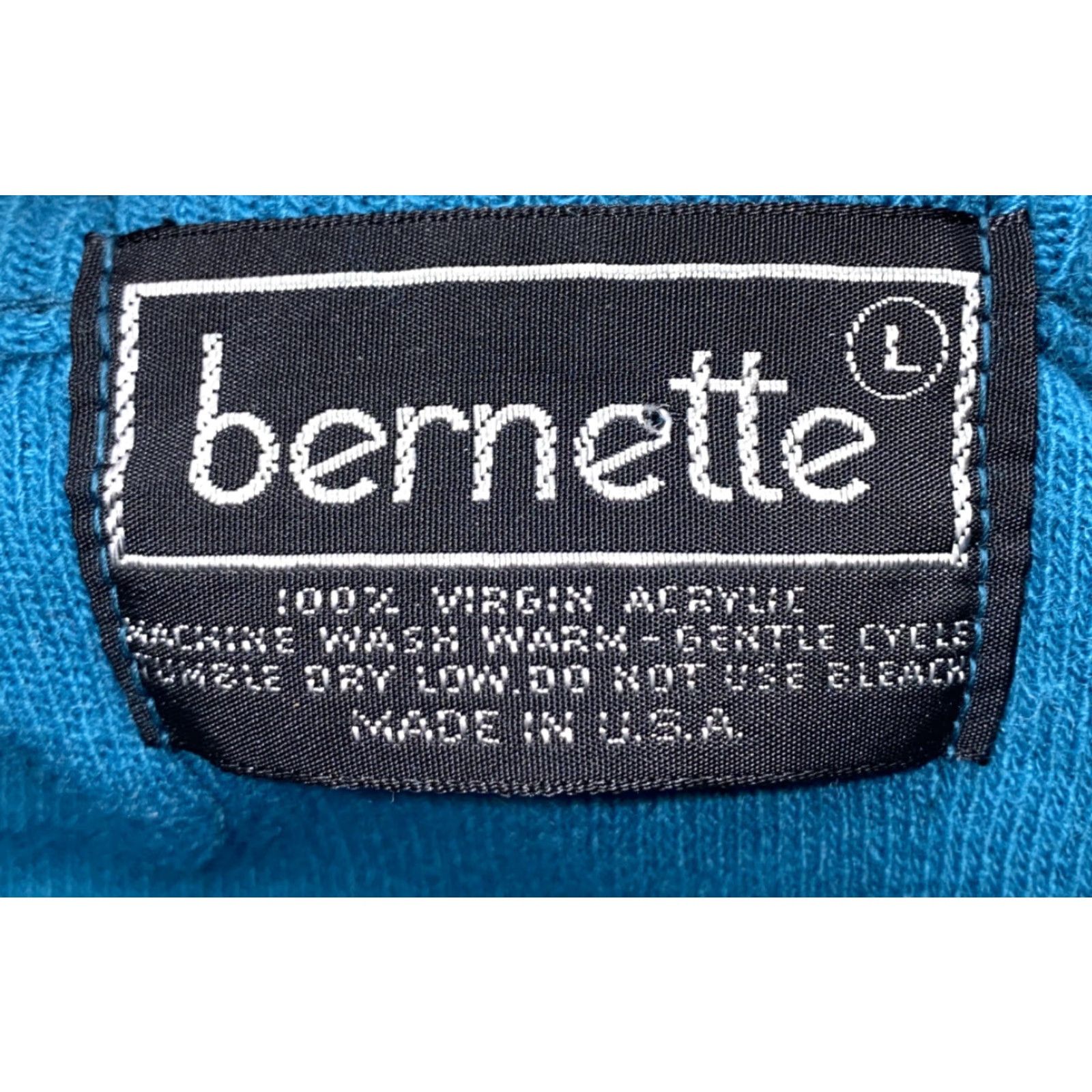 Vintage Bernette Mens Blue Acrylic USA Made V-Neck Sweater Size L Size US L / EU 52-54 / 3 - 5 Thumbnail