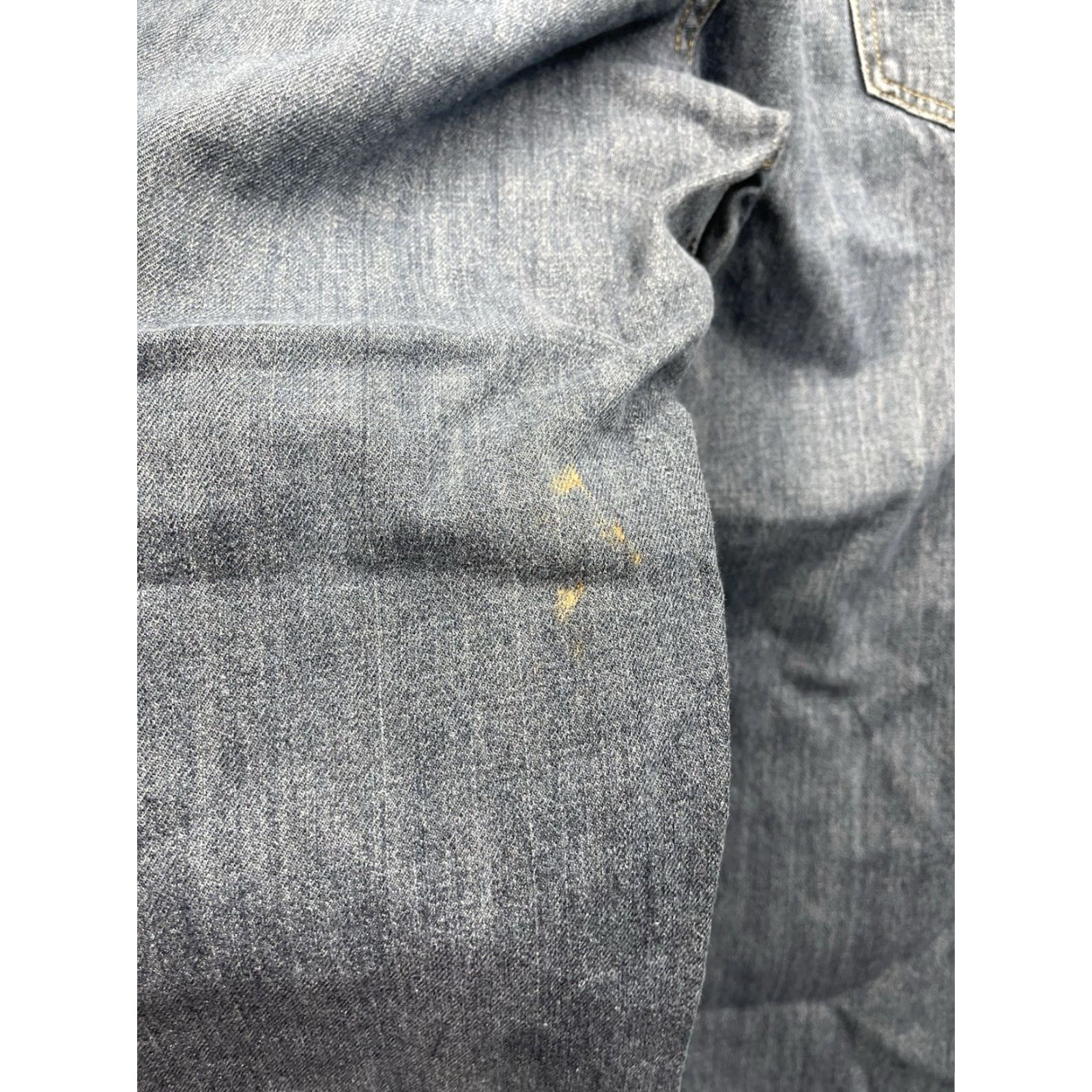 Levi's VINTAGE Levi's Jeans 550 Relaxed Taper Dark Wash Whisker Fade Denim 36x31 Mens 90s Workwear Casual Size US 36 / EU 52 - 7 Thumbnail