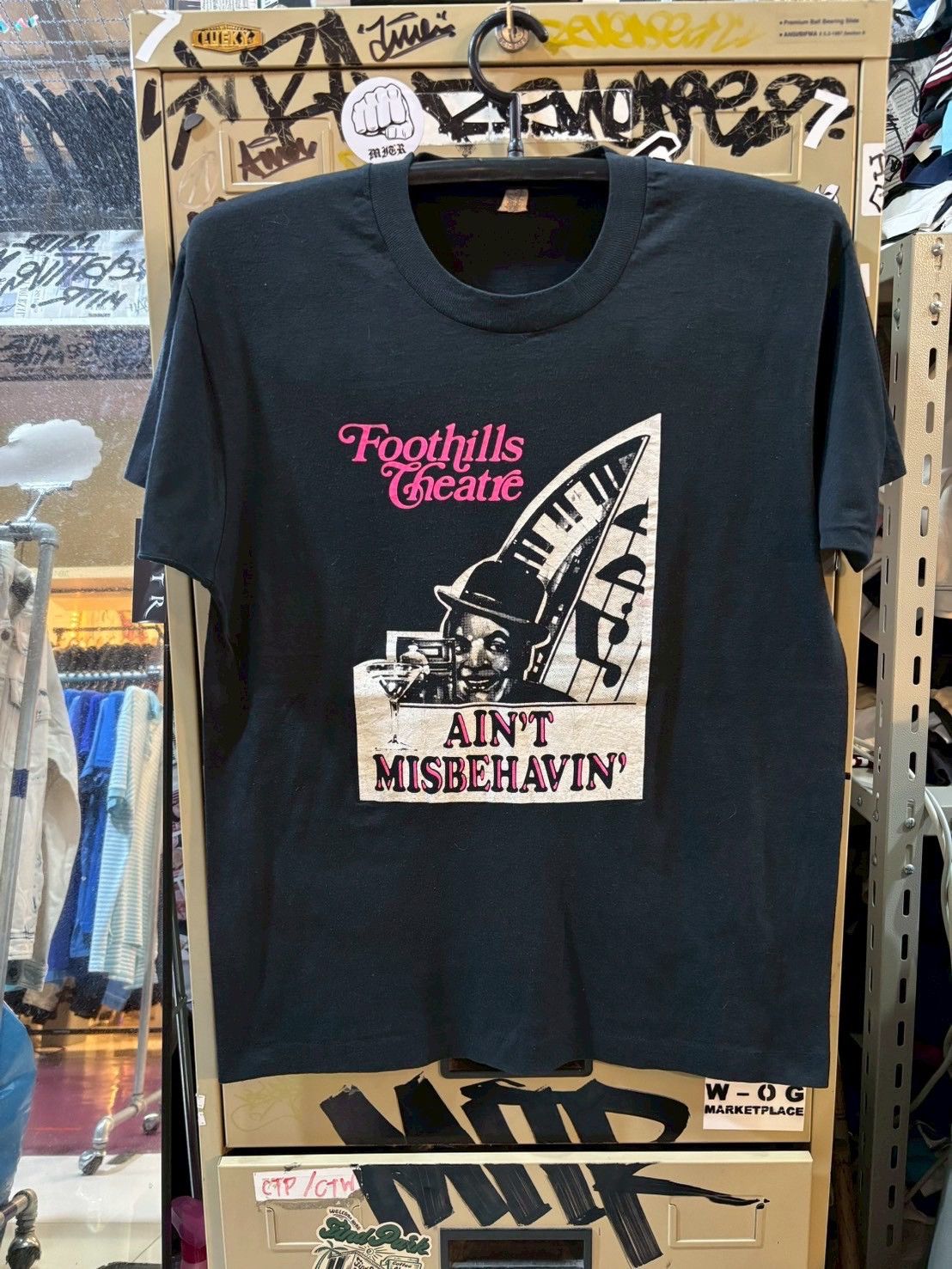 Band Tees Foothills Theatre Size US L / EU 52-54 / 3 - 1 Thumbnail