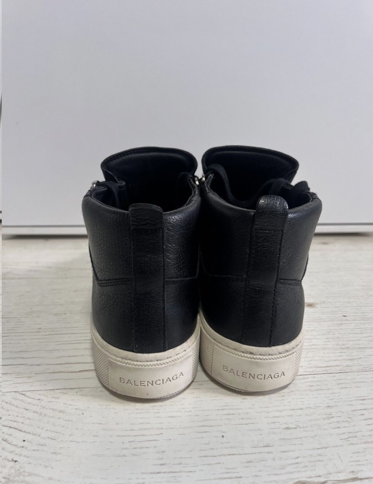 Balenciaga Balenciaga Arena High-Top Sneakers EU 39 (Fits 40 / US 7) Size US 7 / EU 40 - 7 Thumbnail