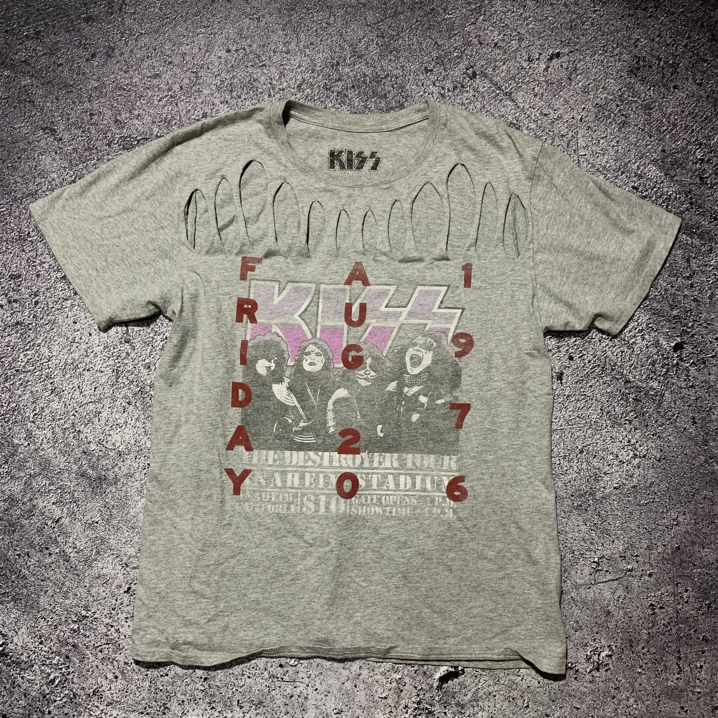 激レア Hyoma tシャツ 20471120 kiss 20471120 × Japanese Brand Hyoma - Metal Kisses Tee | Grailed
