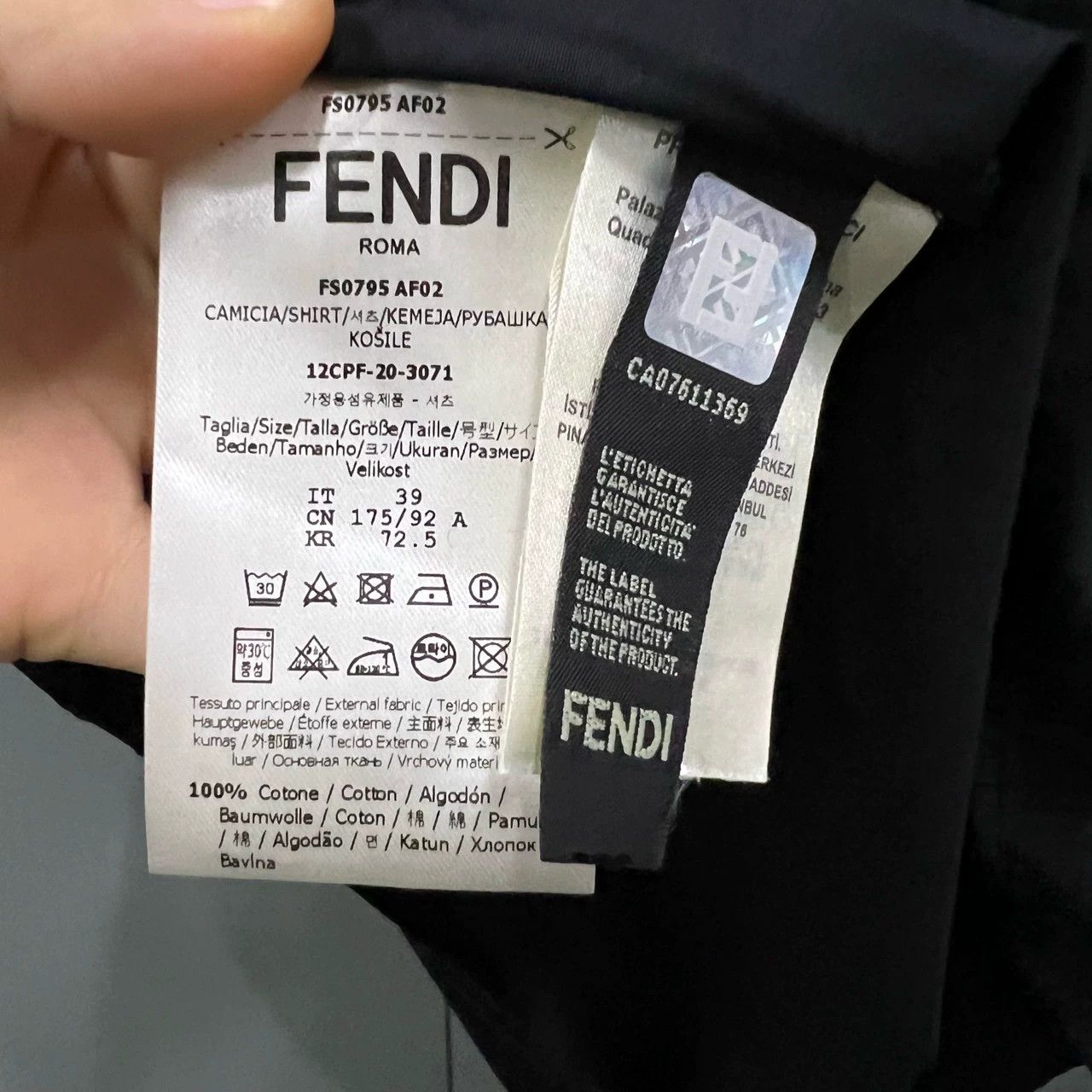 Fendi fendi black short sleeve shirt size 39 Size US M / EU 48-50 / 2 - 3 Thumbnail