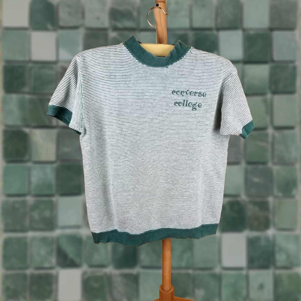 Champion VINTAGE CHAMPION COLLEGE SHORT SLEEVE SWEATSHIRT M Green CONVERSE RUNNER TAG USA Mens Size US M / EU 48-50 / 2 - 1 Thumbnail