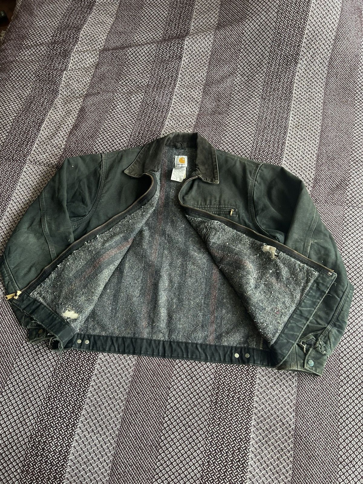 Carhartt Vintage Carhartt Detroit Jacket Workwear Distressed Size XL Size US XL / EU 56 / 4 - 14 Thumbnail
