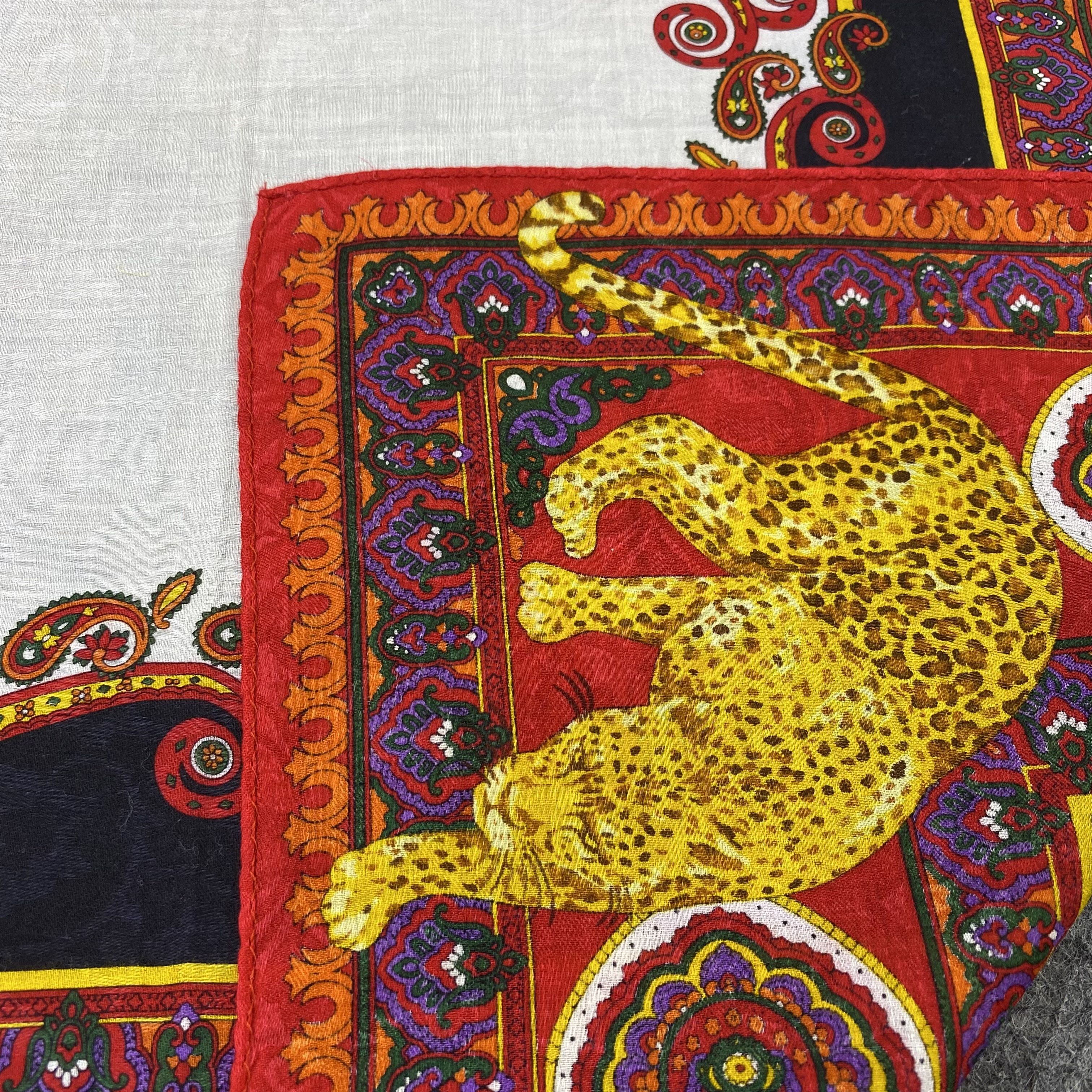Japanese Brand Vintage Leopard Handkerchief Neckerchief Bandana-B1833 Size ONE SIZE - 6 Thumbnail