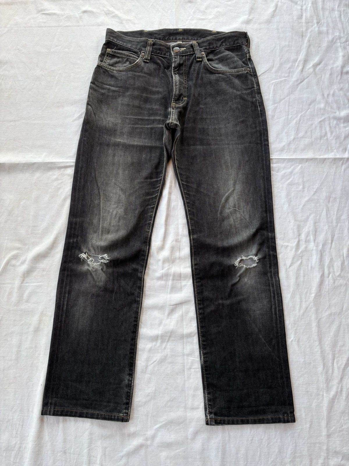 Wrangler Vintage Wrangler Black Distressed Denim Jeans Size US 31 - 1 Thumbnail