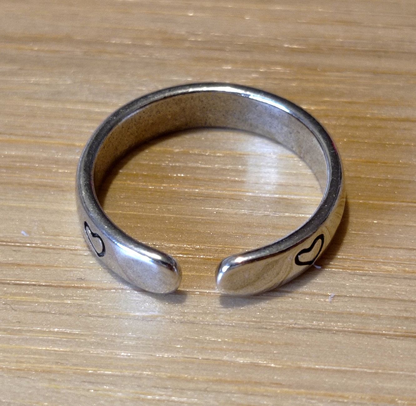 Designer × Vintage Punk Rock Heart Engraved Silver Ring Jewelry Chrome Romance Size ONE SIZE - 4 Thumbnail