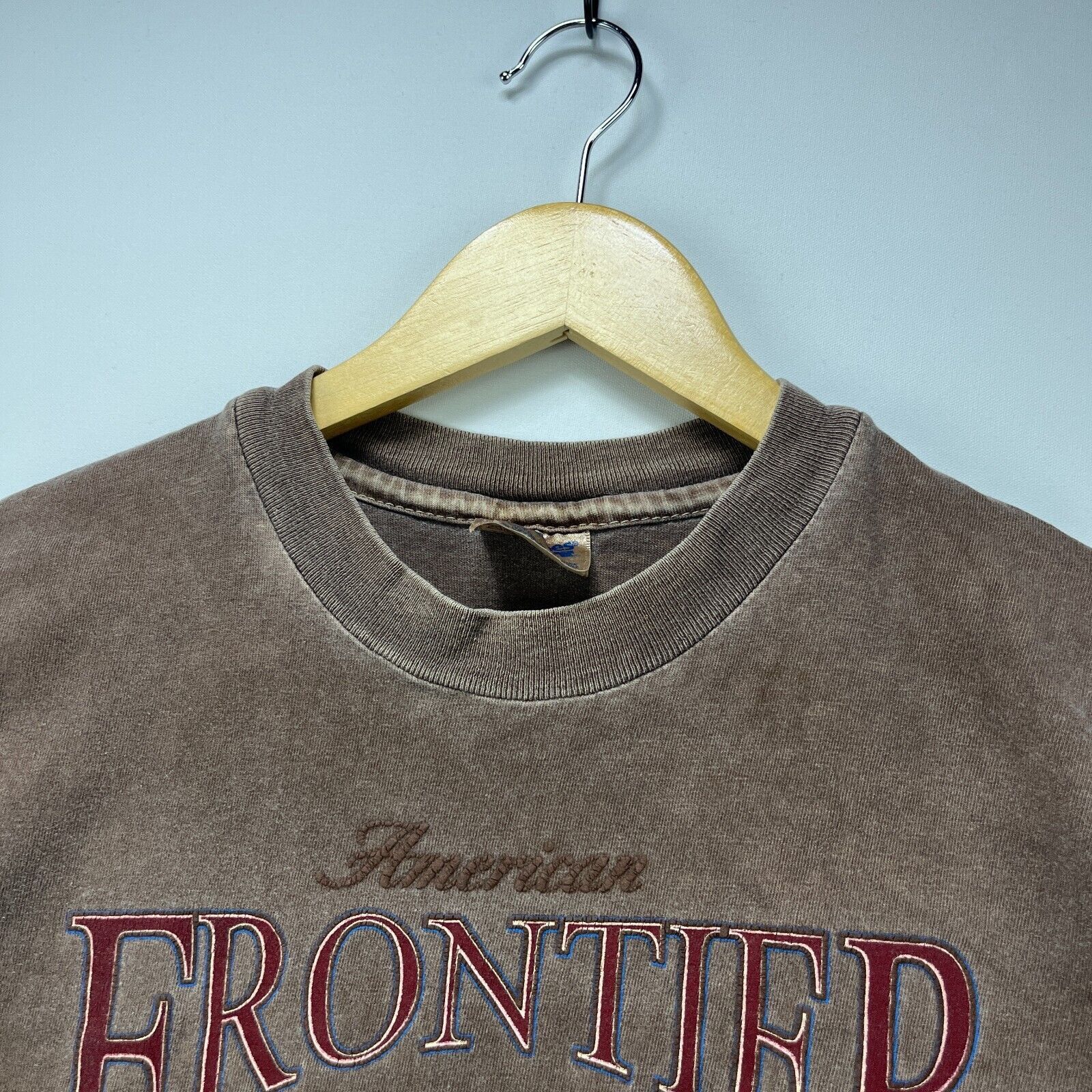 Vintage Vintage 90s Buffalo Animal Nature Las Vegas Sun Faded XL Size US XL / EU 56 / 4 - 4 Thumbnail