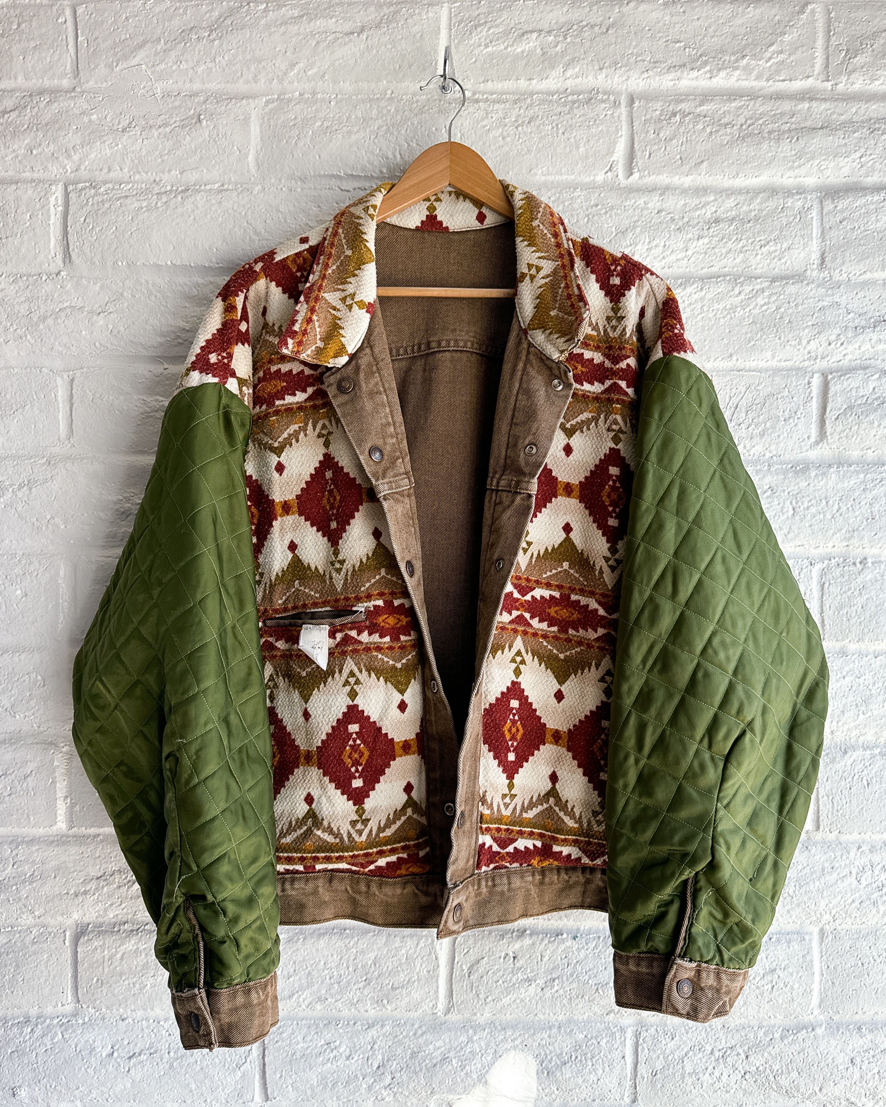 Levi's Vintage Levis Reversible Trucker Jacket Native Blanket Lined Size US L / EU 52-54 / 3 - 11 Thumbnail