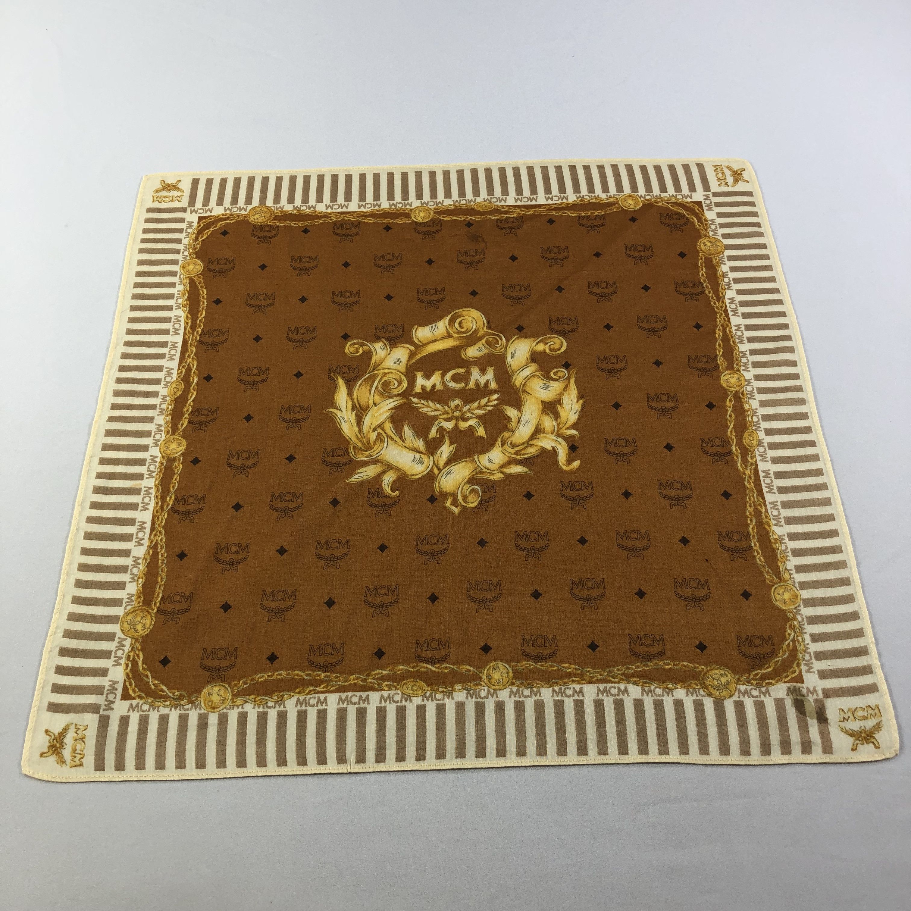 MCM MCM Big Logo Handkerchief Neckerchief Bandana H1886 Size ONE SIZE - 1 Thumbnail