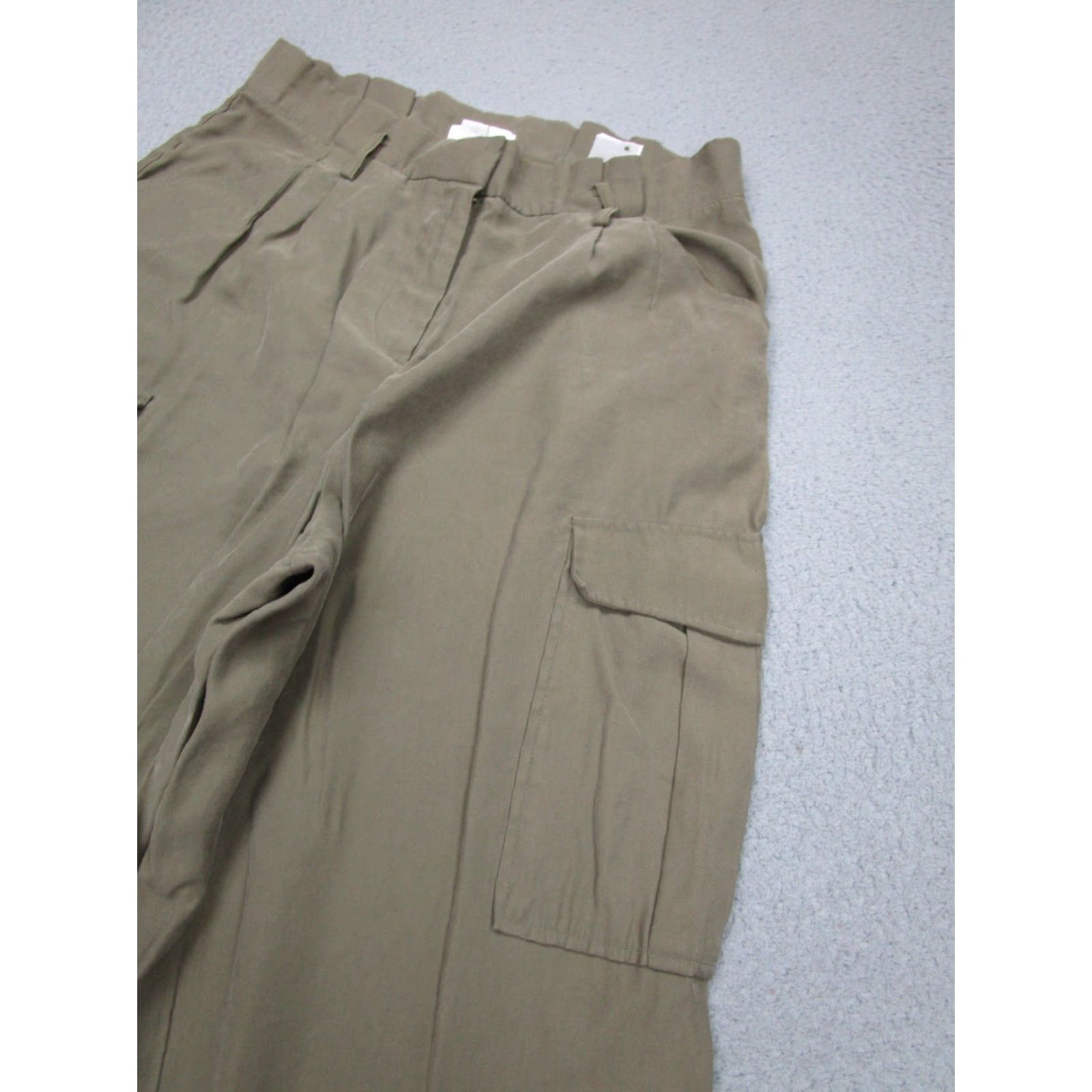 H&M H&M Pants Womens 14 Brown Cargo Paper Bag Pleated Chino Hi-Rise High Waisted | 14 | Brown | Chino | Pink? No. Size 36" / US 14 / IT 50 - 2 Thumbnail