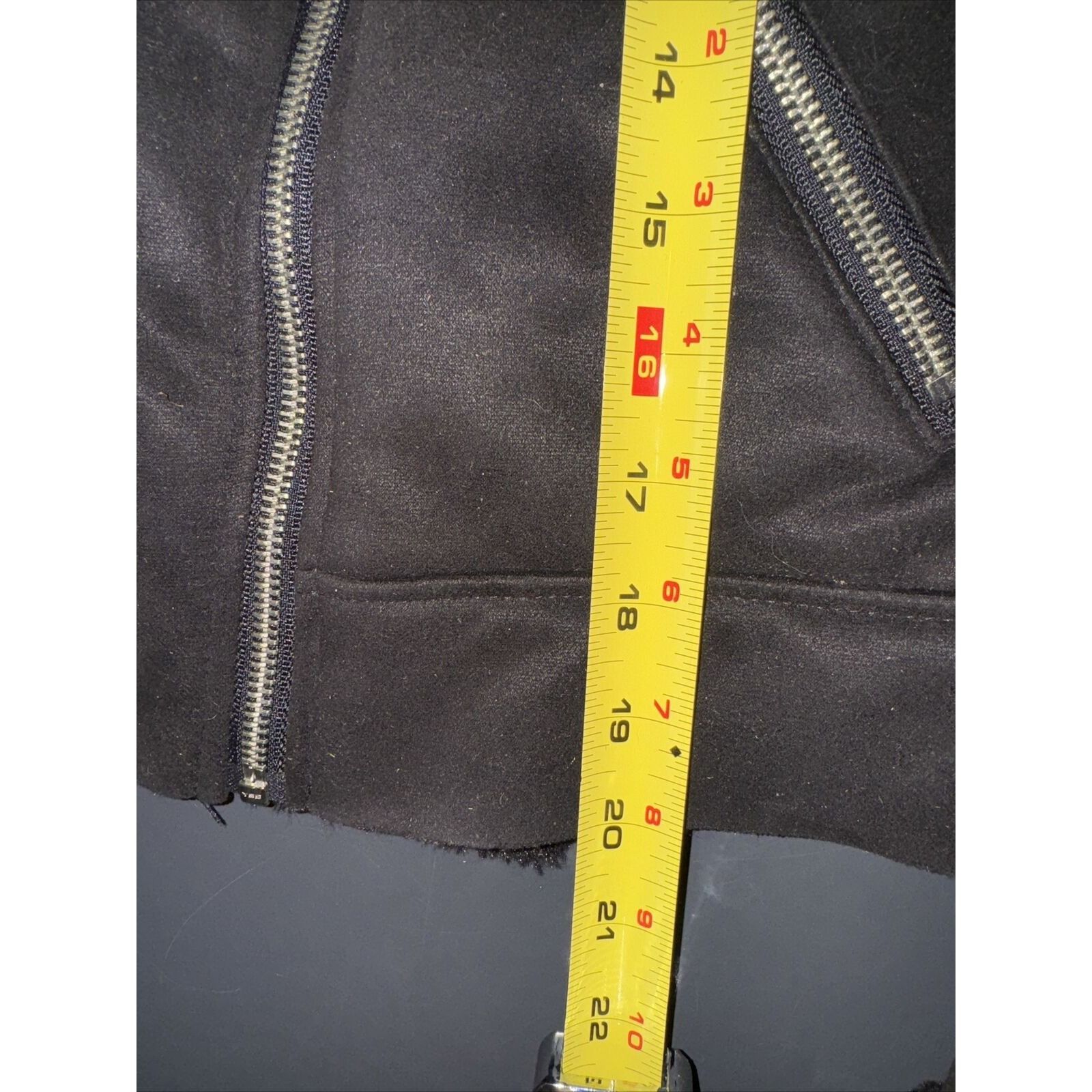 Black Label Black Label Cropped Biker Jacket Black Faux Suede Faux Shear Size L / US 10 / IT 46 - 21 Thumbnail