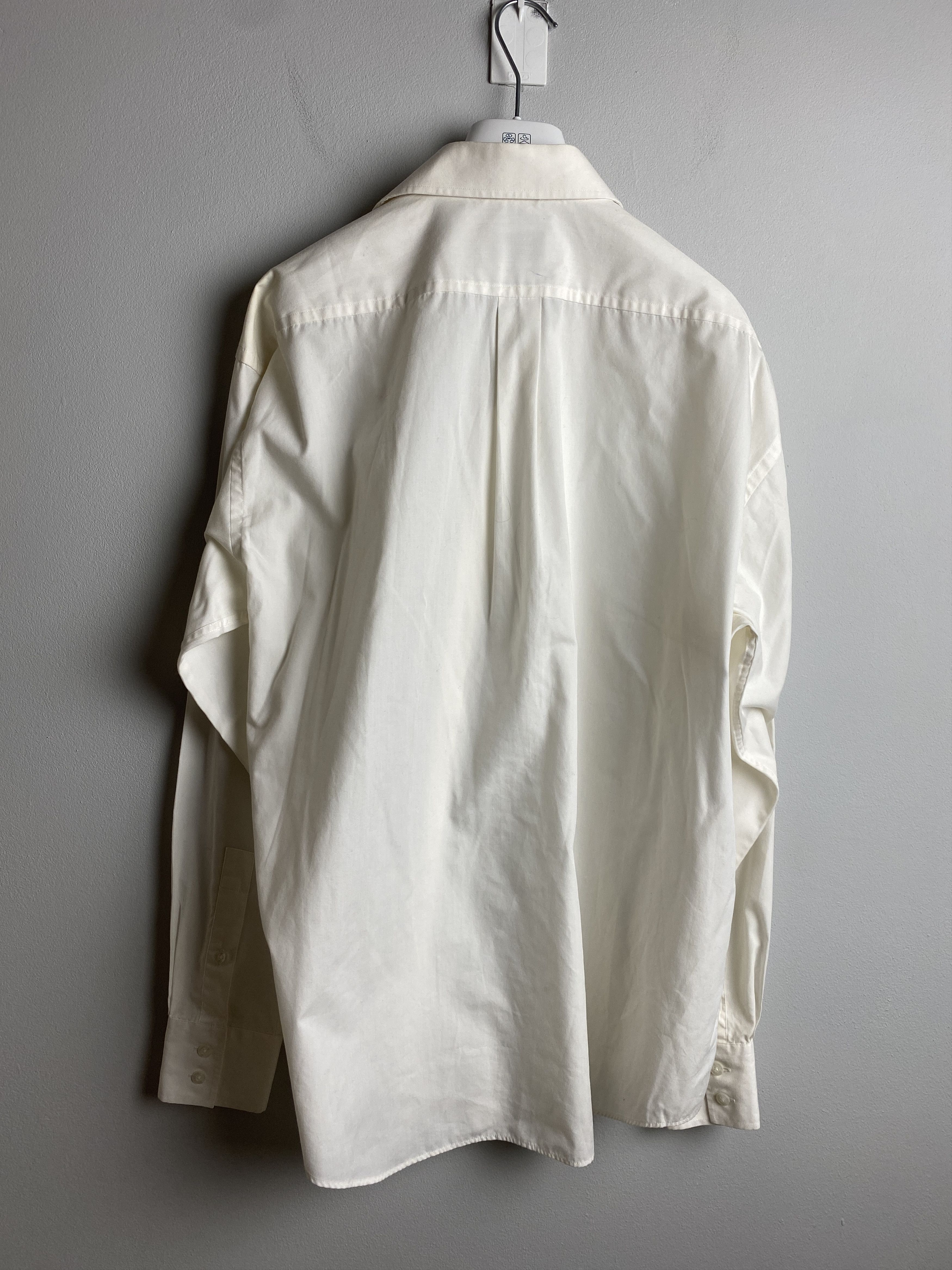 Yves Saint Laurent YSL Yves Saint Laurent small logo casual formal shirt Size US XL / EU 56 / 4 - 7 Thumbnail