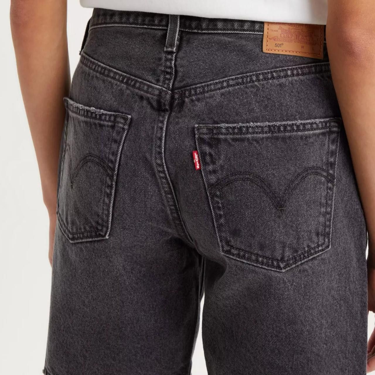 Levi's Levis 501® 90'S SHORTS (Jorts) Size 26" / US 2 / IT 38 - 4 Thumbnail