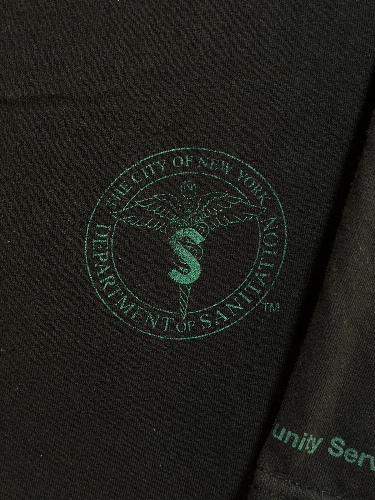 Vintage Vintage Department Of Sanitation The City Of New York Faded Size US XXL / EU 58 / 5 - 3 Thumbnail