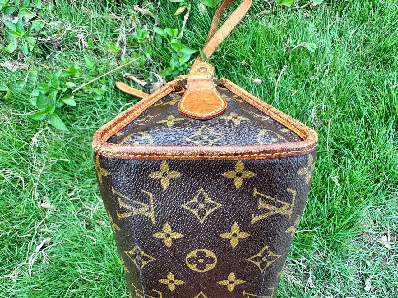 Louis Vuitton Authentic Louis Vuitton Monogram Popincourt Shoulder Bag Size ONE SIZE - 5 Thumbnail