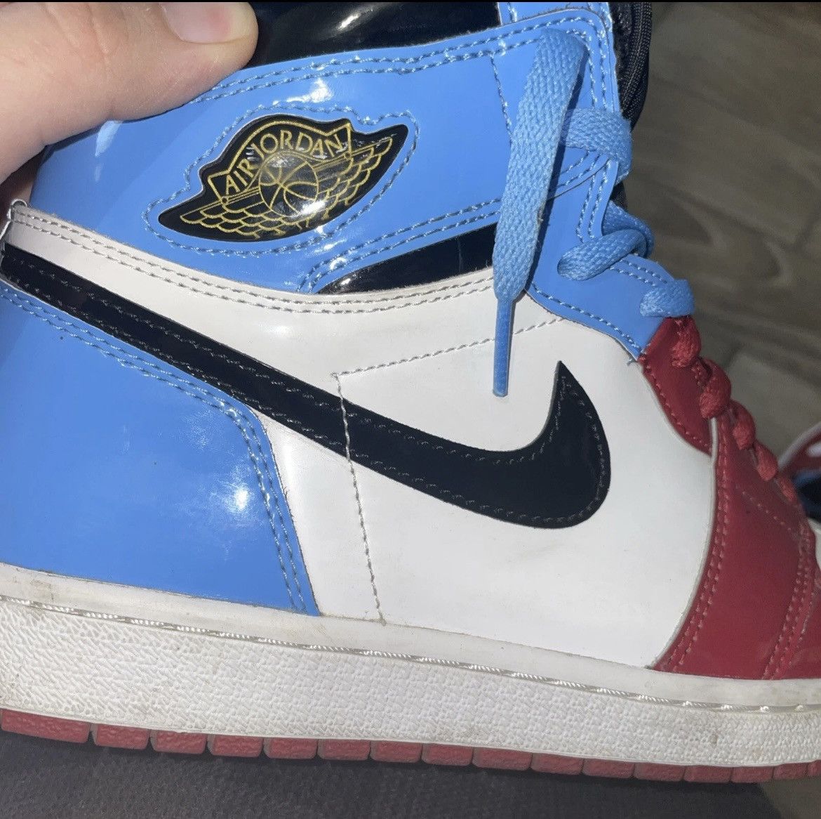 Nike Air jordan 1 High OG ‘Fearless’ (READ DESCRIPTION) Size US 10 / EU 43 - 7 Thumbnail