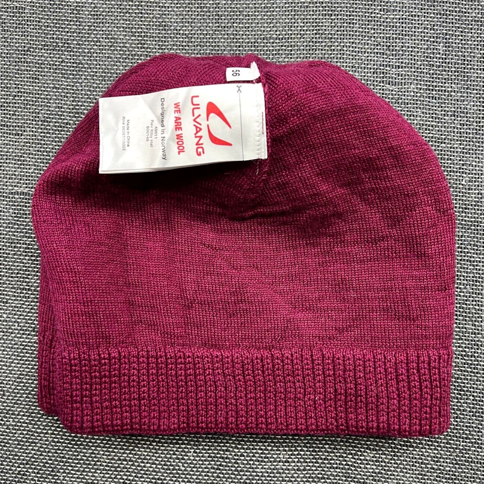 Vintage ULVANG Beanie Hat Size 56 Fair Isle Snowflake 100% Wool Red White Knitted Unisex Adults Wool Beanie Mens Womens Size ONE SIZE - 3 Thumbnail