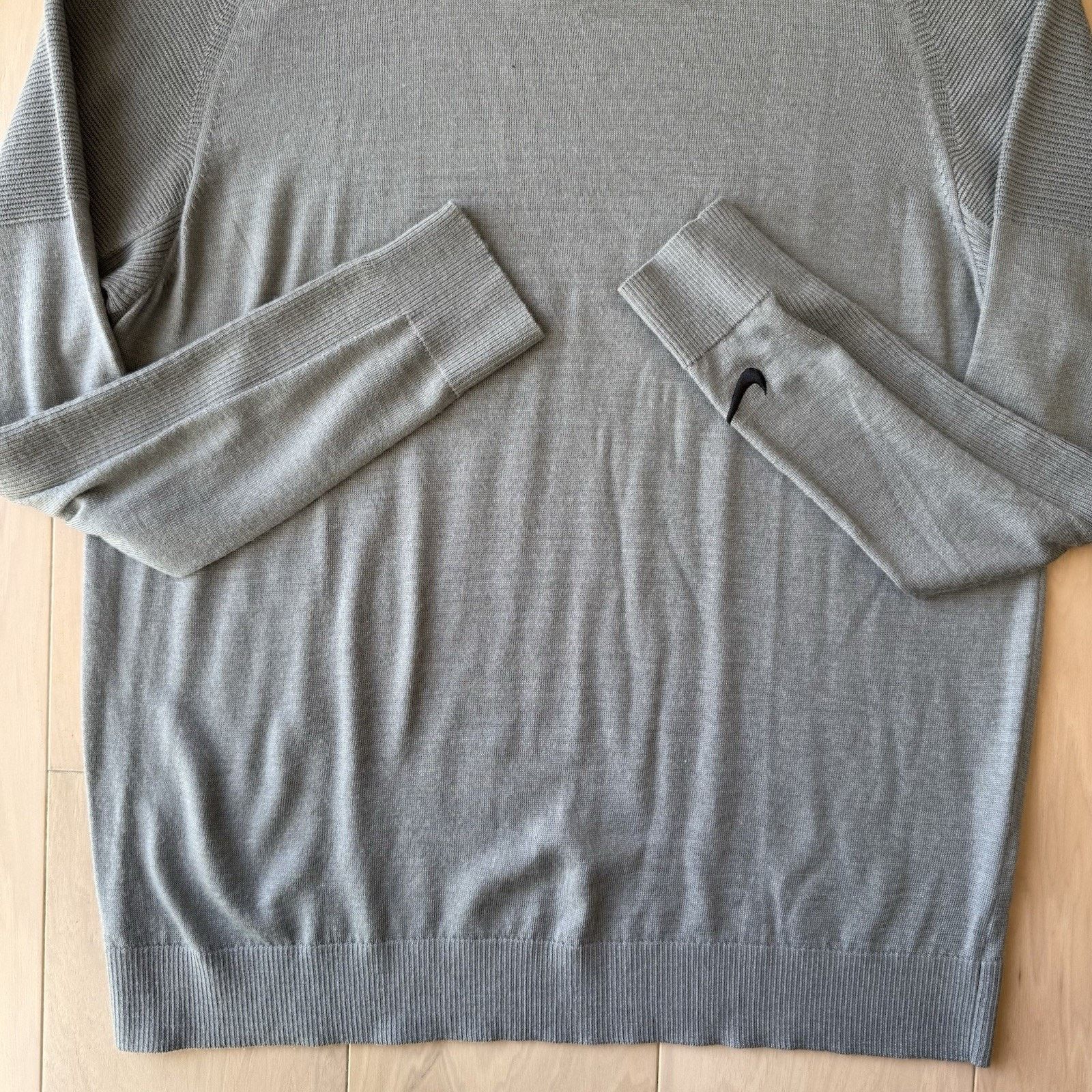 Nike Nike Tiger Woods Sweater Large Gray Polyester Wool Pullover Size US L / EU 52-54 / 3 - 4 Thumbnail