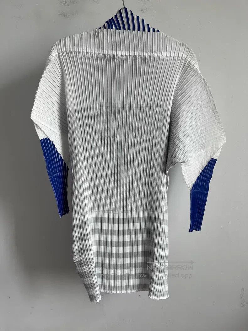 Issey Miyake Issey Miyake Blue Long Sleeve Size M / US 6-8 / IT 42-44 - 2 Thumbnail