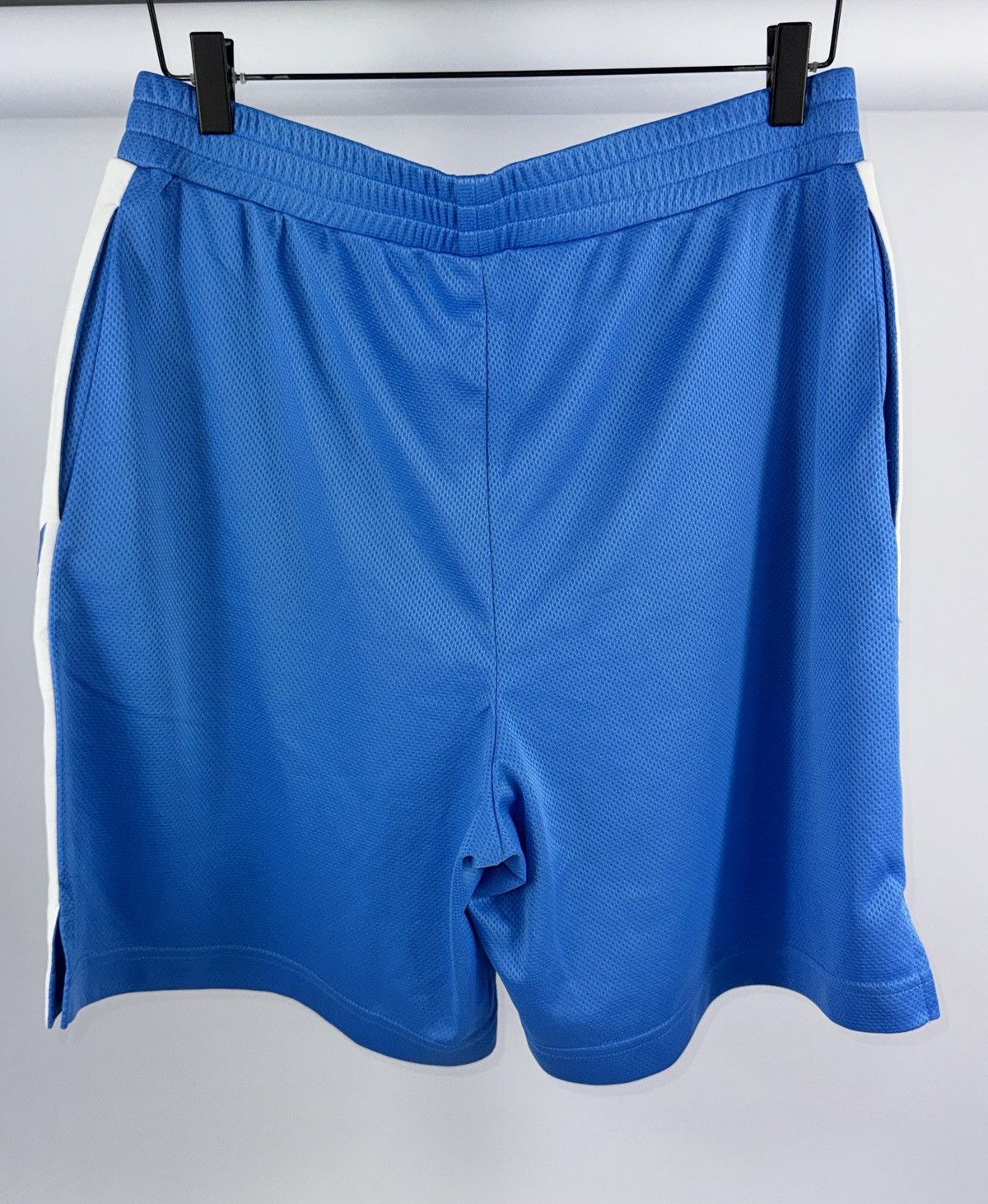 Louis Vuitton x Virgil Abloh Spring/Summer 2022 NFL inspired Mesh Shorts Size US 34 / EU 50 - 2 Thumbnail