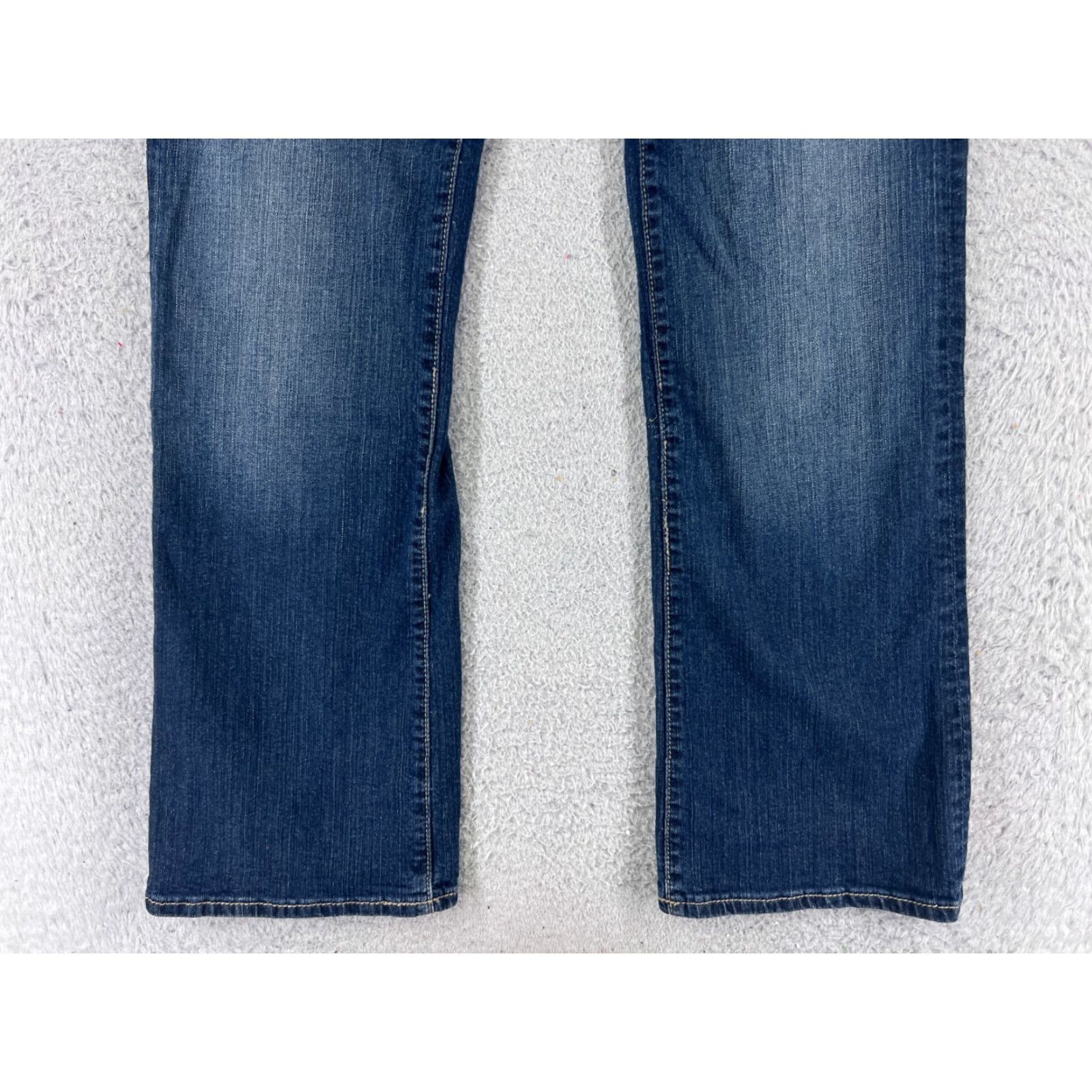 Vintage KUT from the Kloth Jeans Women 8 Blue Denim Bootcut Low Rise 30x30 Cotton Distressed Embroidered Logo Regular 30 in Inseam Size 30" / US 8 / IT 44 - 2 Thumbnail